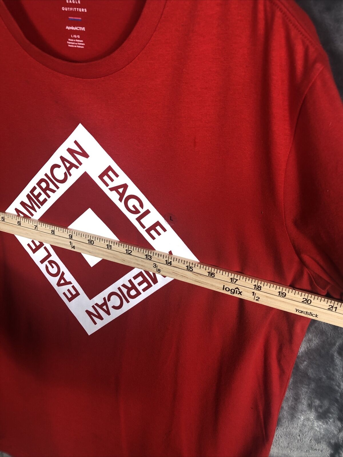 American Eagle Men’s T-Shirt Adult Size Large Red Shirt Short Sleeves