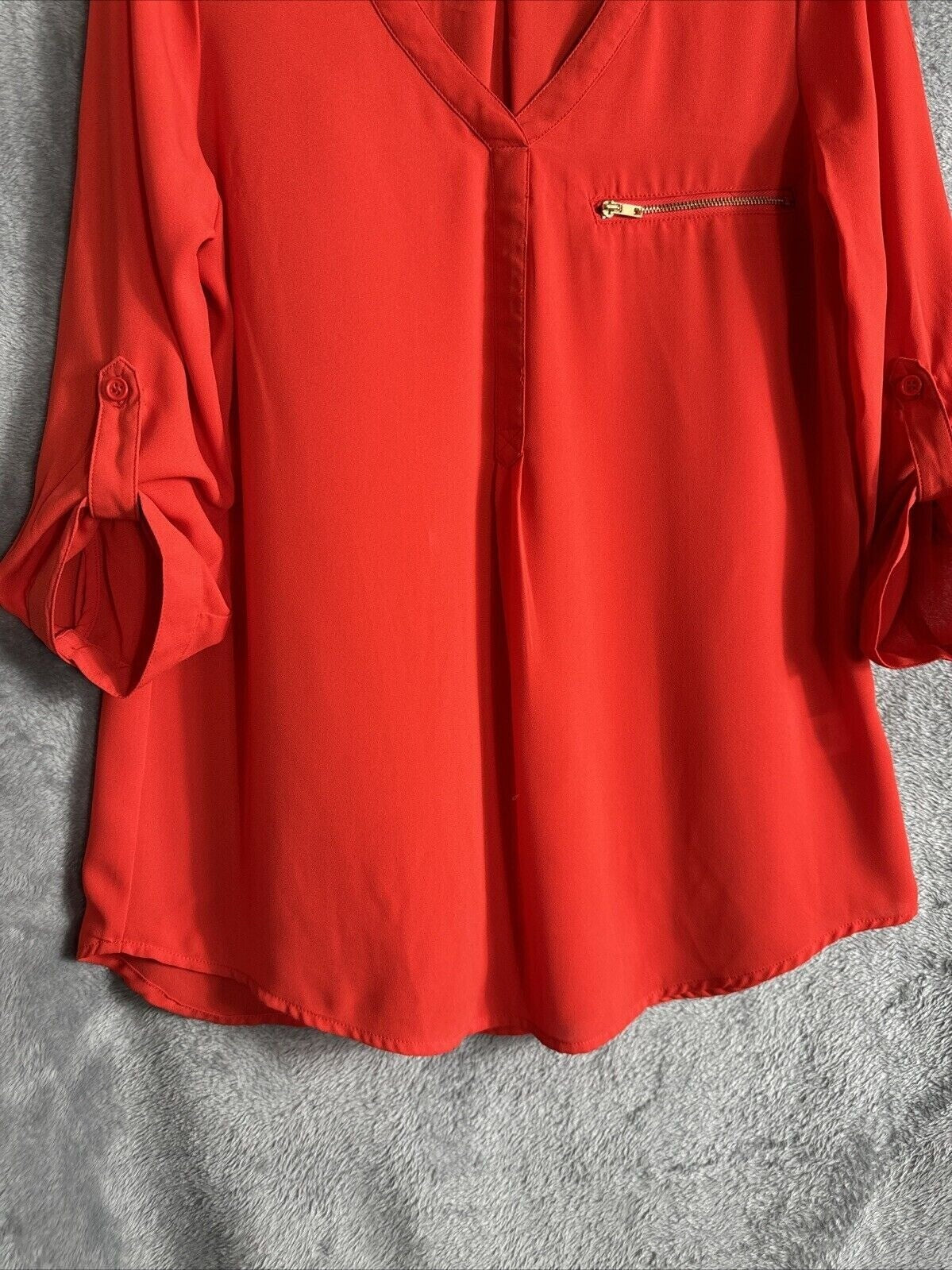 Roz & Ali Womens Red V-Neck Blouse With Zipper Detail Size S