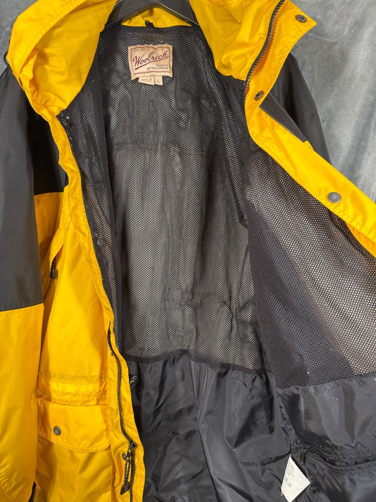 Woolrich Work Coat Men's Rugged Outdoor Jacket Yellow & Black Large