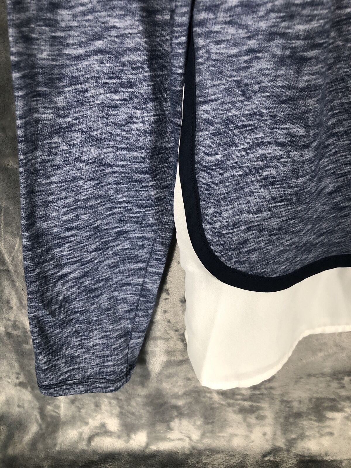 The Limited Women’s Sweater Pull Over Size Small Blue