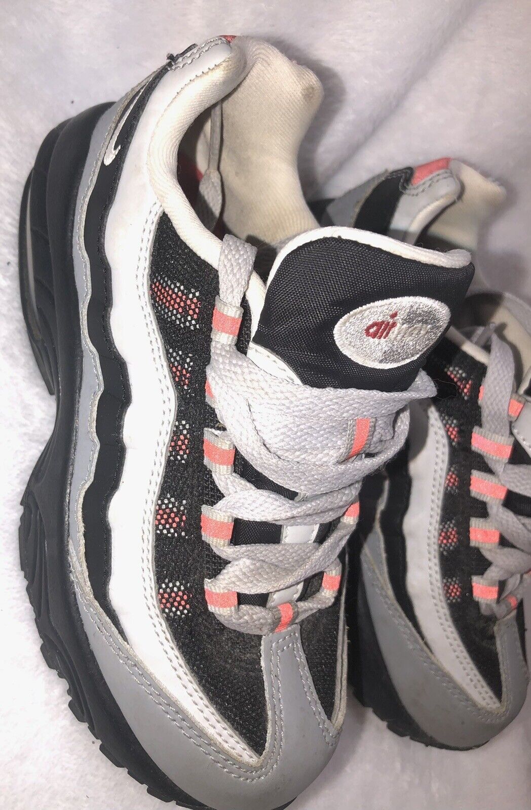 Nike Air Max Boys Shoes Athletic Footwear Youth Running Tennis Shoes Sneakers