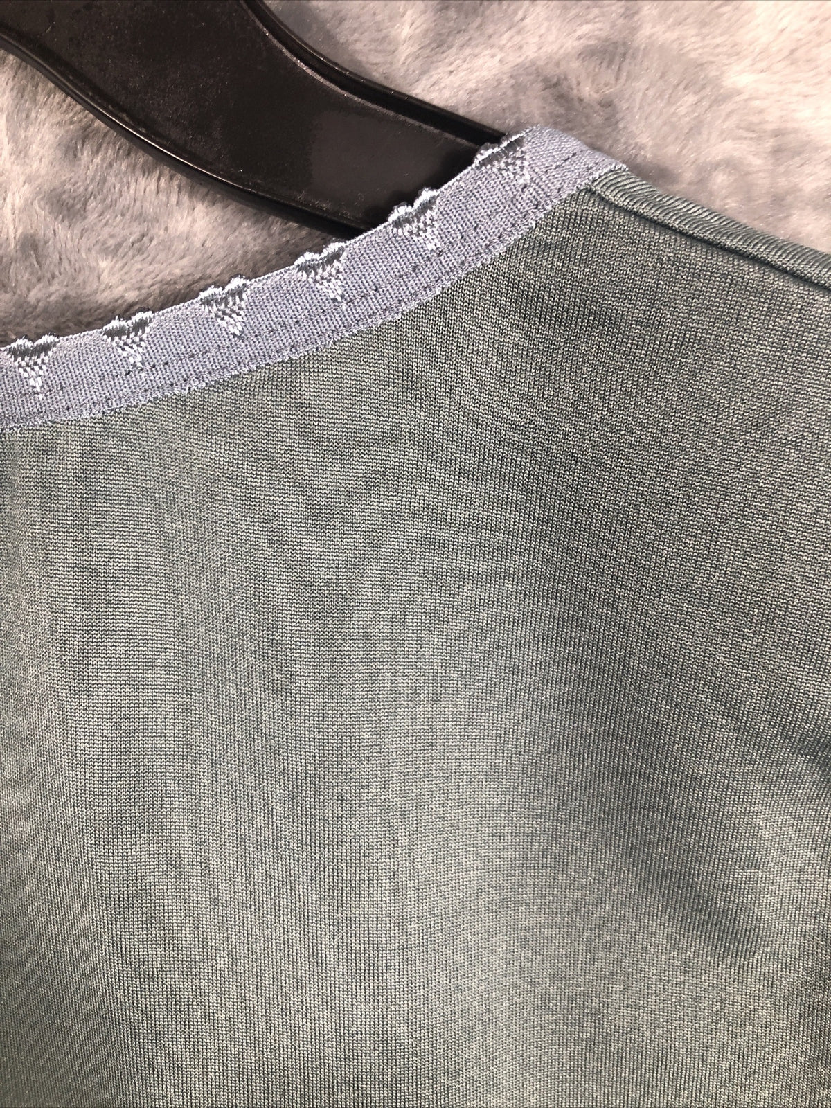 Wuboru Shirt Women’s Green Pull Over Long Sleeve Adult Size Extra Large