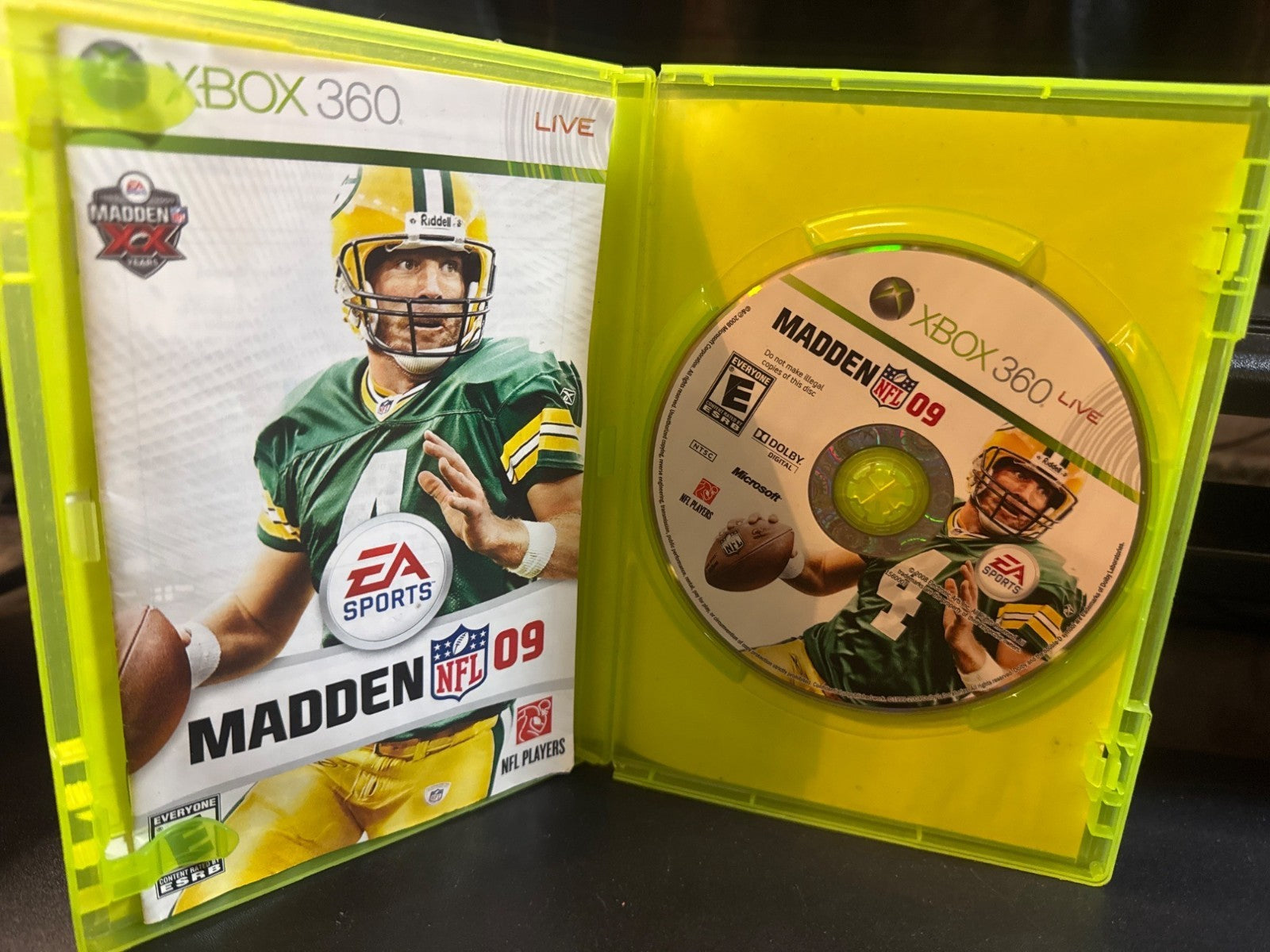 Xbox 360 Madden NFL 09 Video Game Complete Pre-Owned