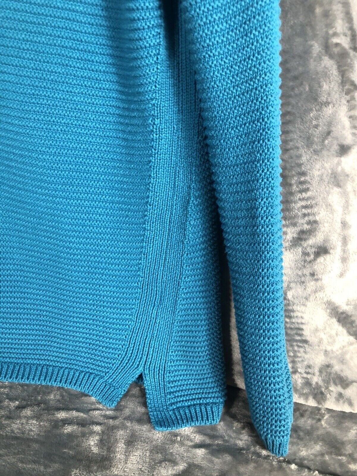 Wool Overs Sweater Woman’s Adult Size Large Blue