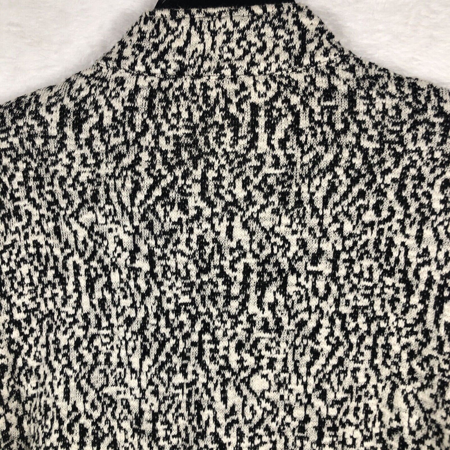 Women's Sweater Animal Print Erin London Jacket Size Adult Medium