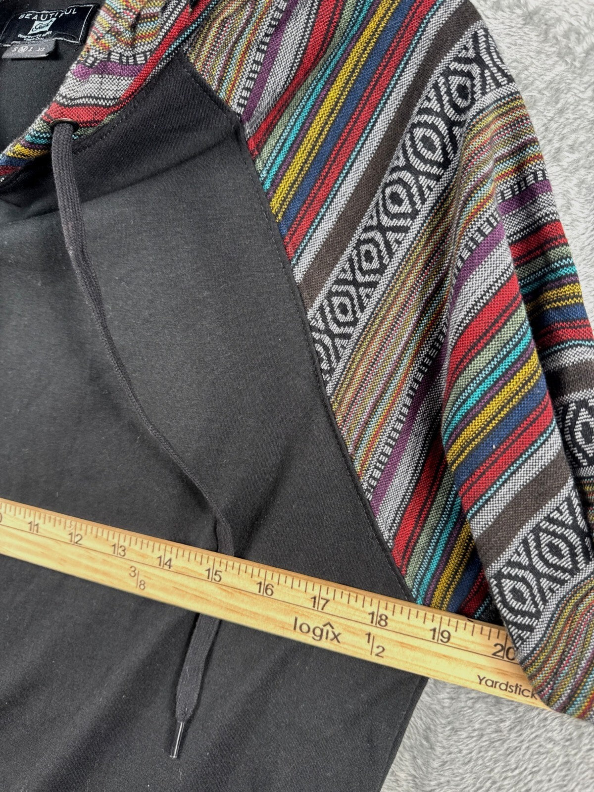 Beautiful Giant Mens Shirt Black Hoodie With Aztec Print Raglan Sleeves Size M