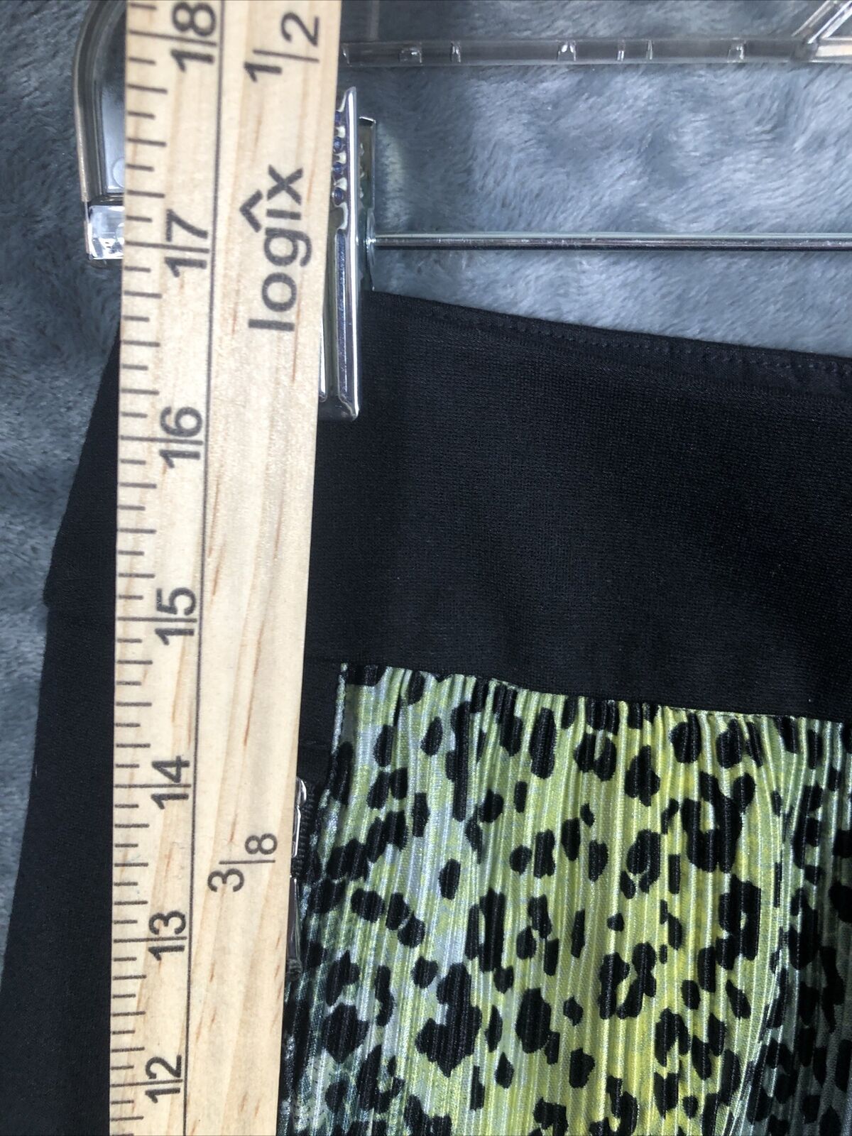 Jamie  Sadock Women’s Skort Size 4 Short Black With Animal Print 2 Zippers Front