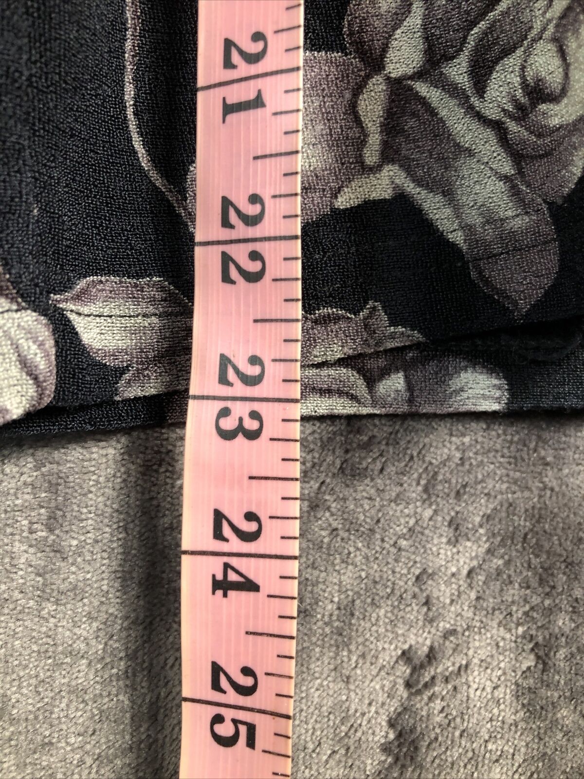 Frazier Lawrence Purple Gray Floral Women’s Size Large
