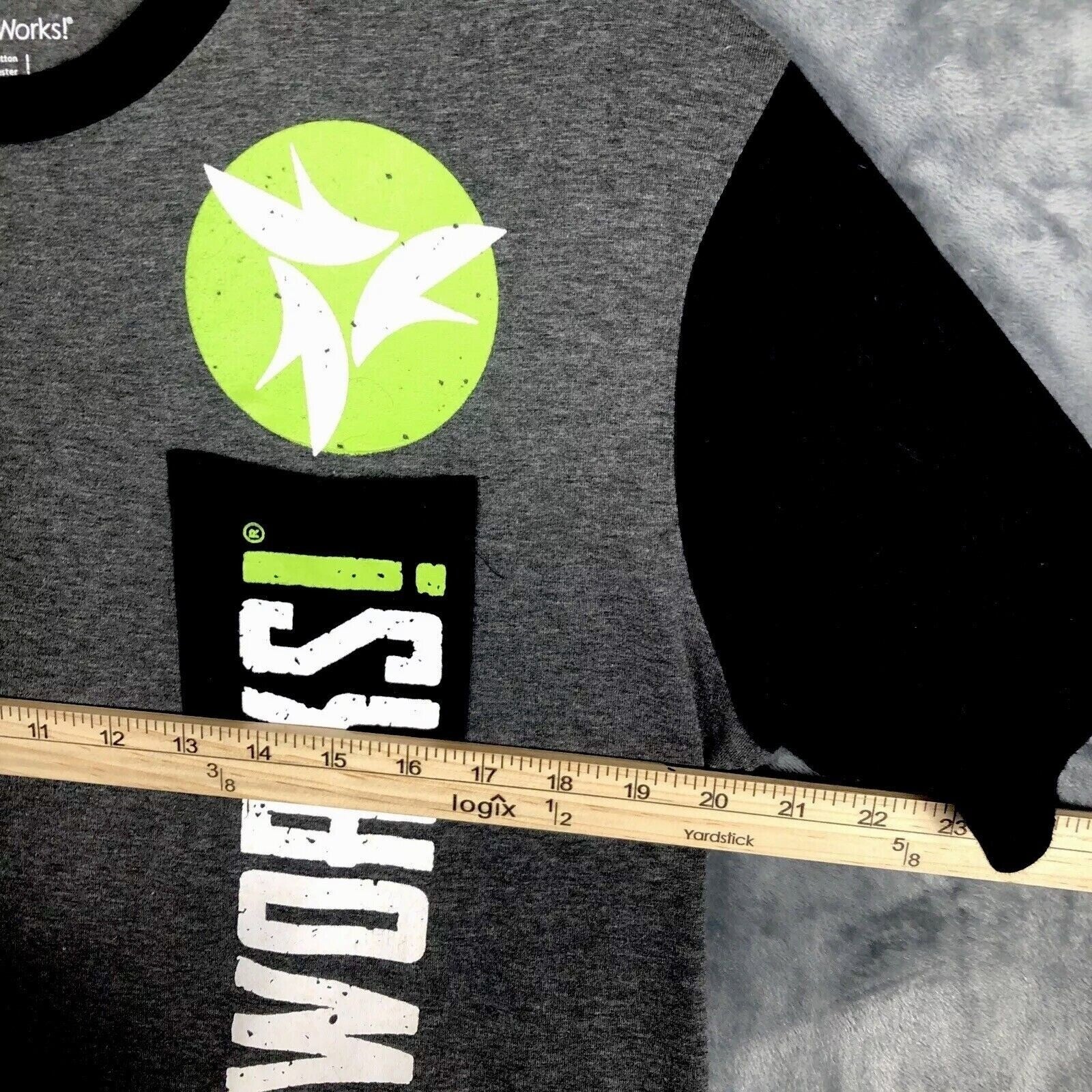 It Works Womans T Shirt L Gray & Black Ring-Spun It Works Global Graphic Shirt