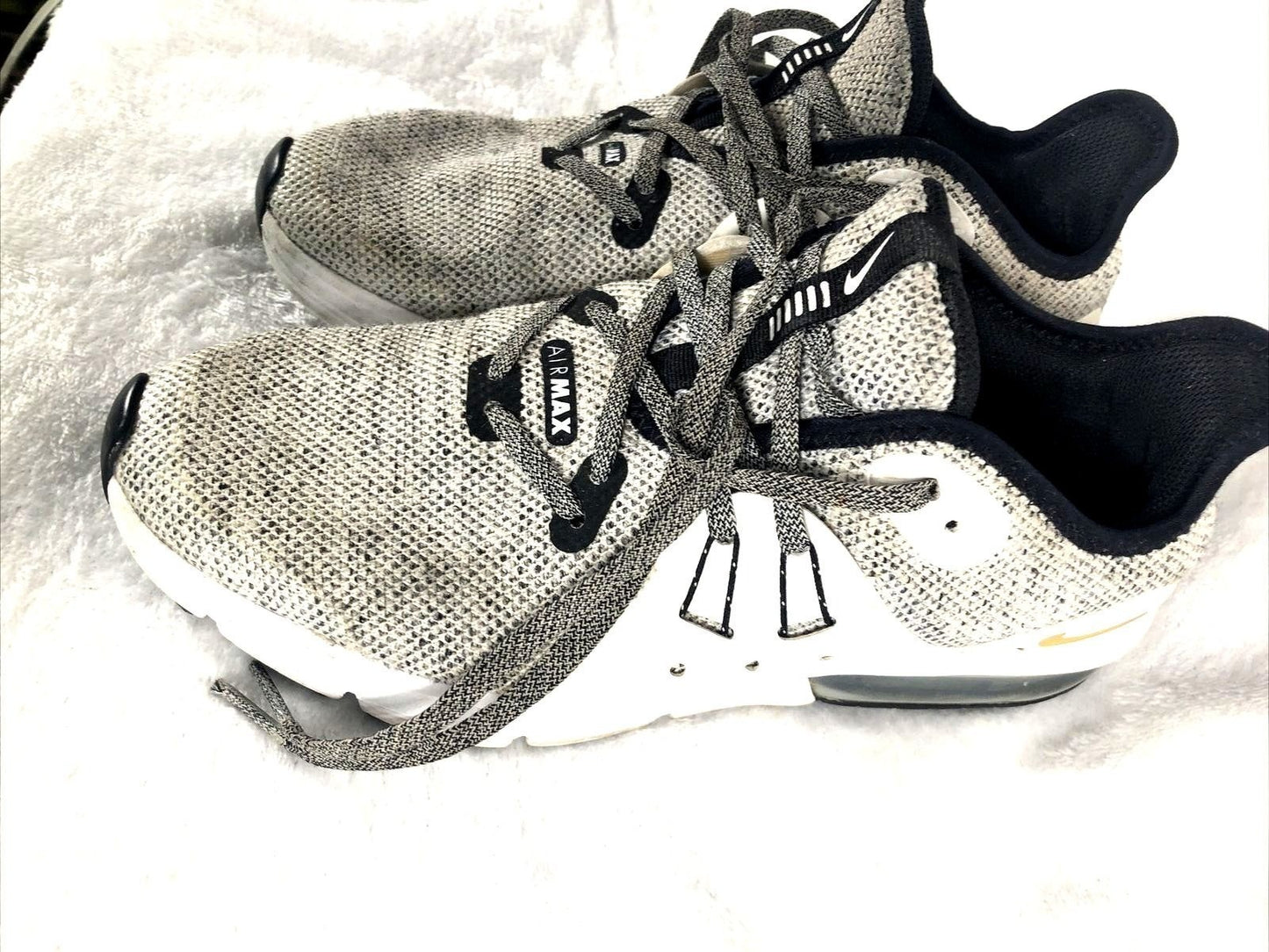 Nike Air Max Mens Sneakers Size 10 Gray Mesh & Leather Shoes
