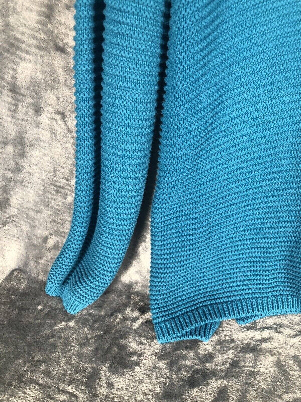 Wool Overs Sweater Woman’s Adult Size Large Blue