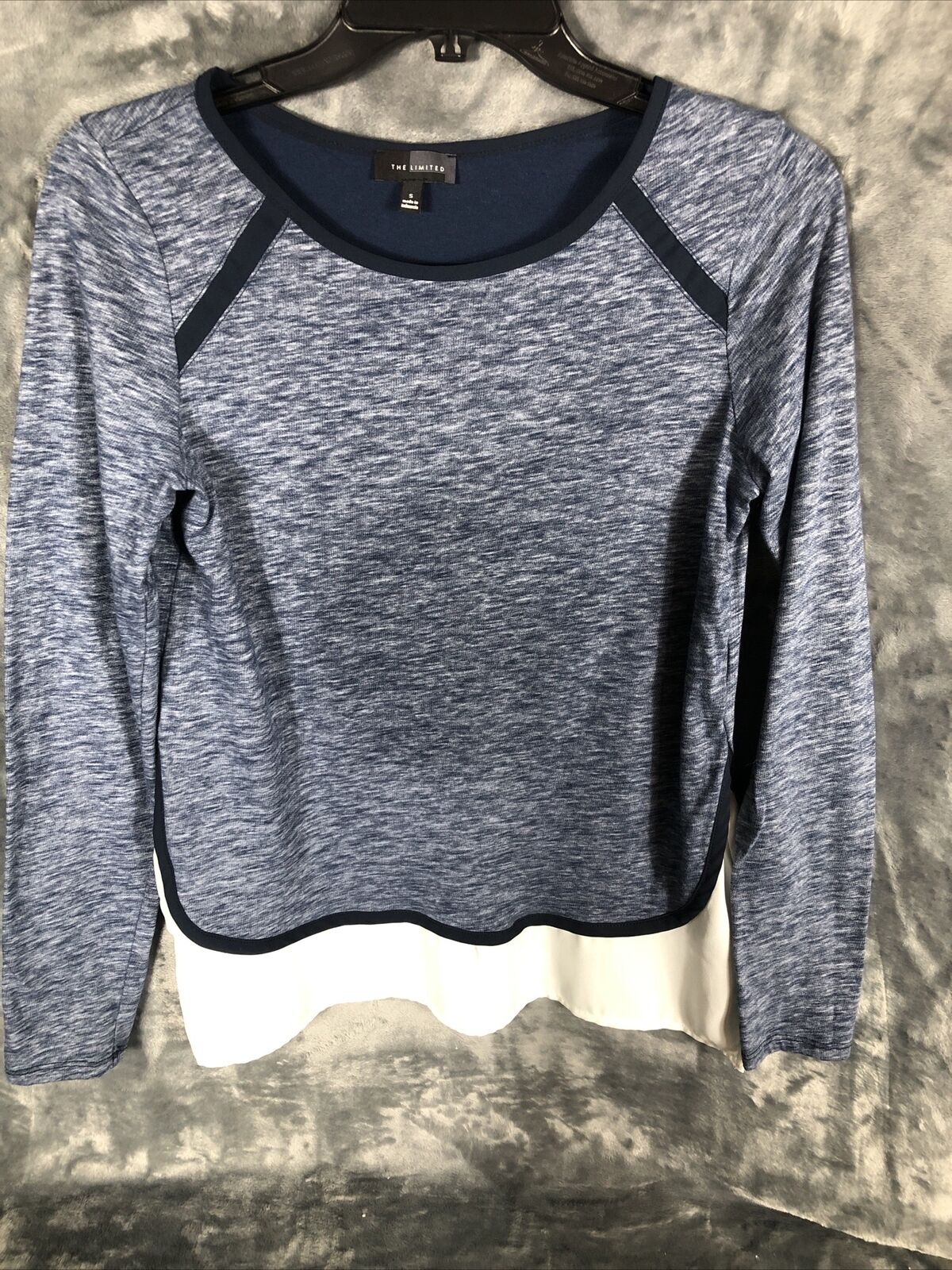 The Limited Women’s Sweater Pull Over Size Small Blue