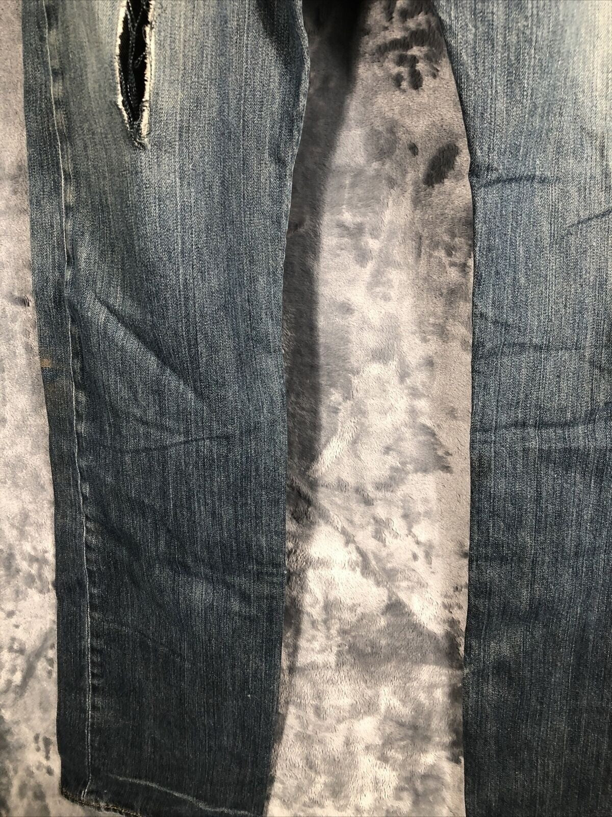 Levi’s 501 Jeans Men’s Size 34-34 Distressed Ripped Pants