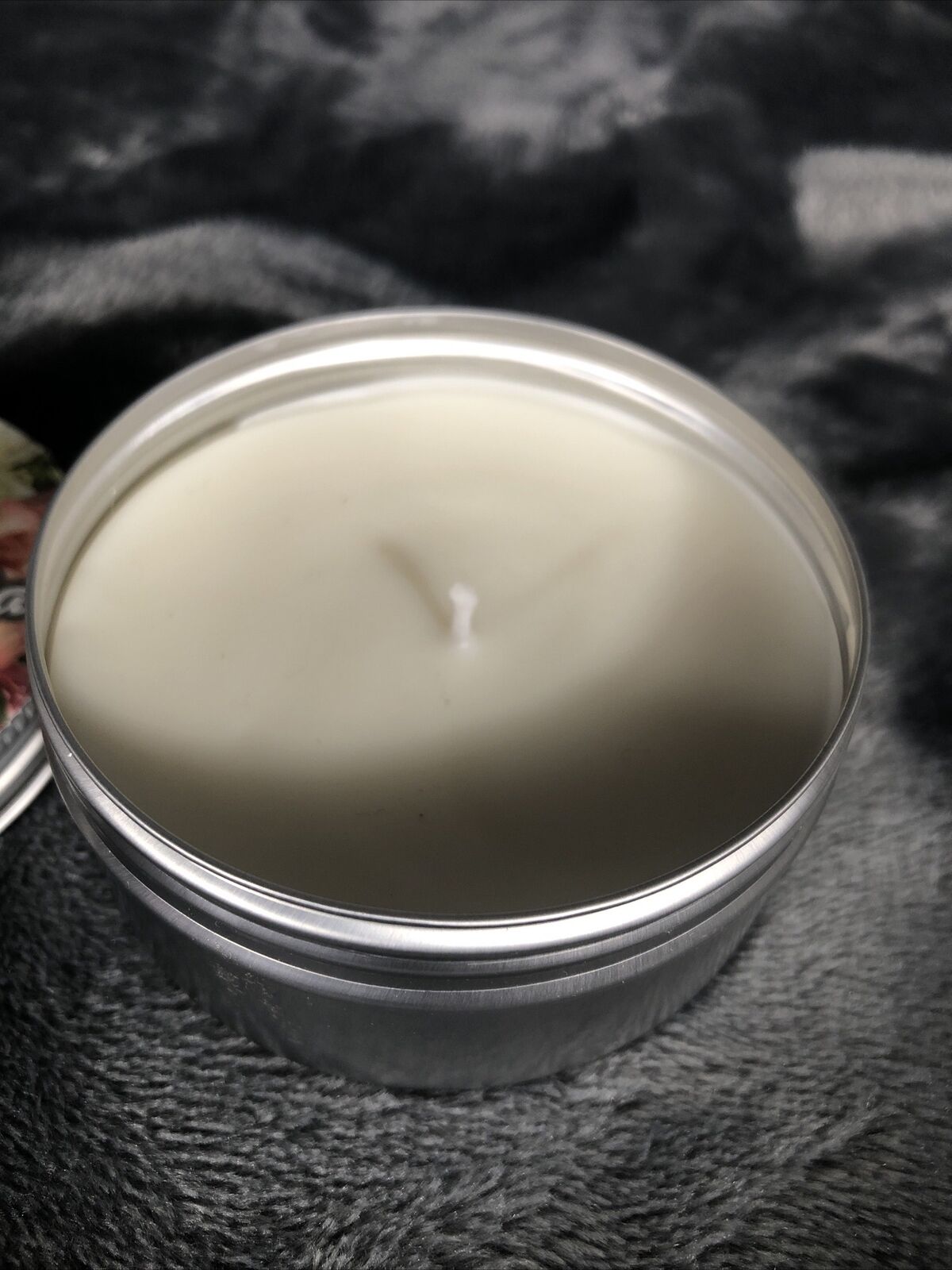 Candle Coconut And Soy Blend 4 Ounce Tin Peony In Freesia Hand Poured 