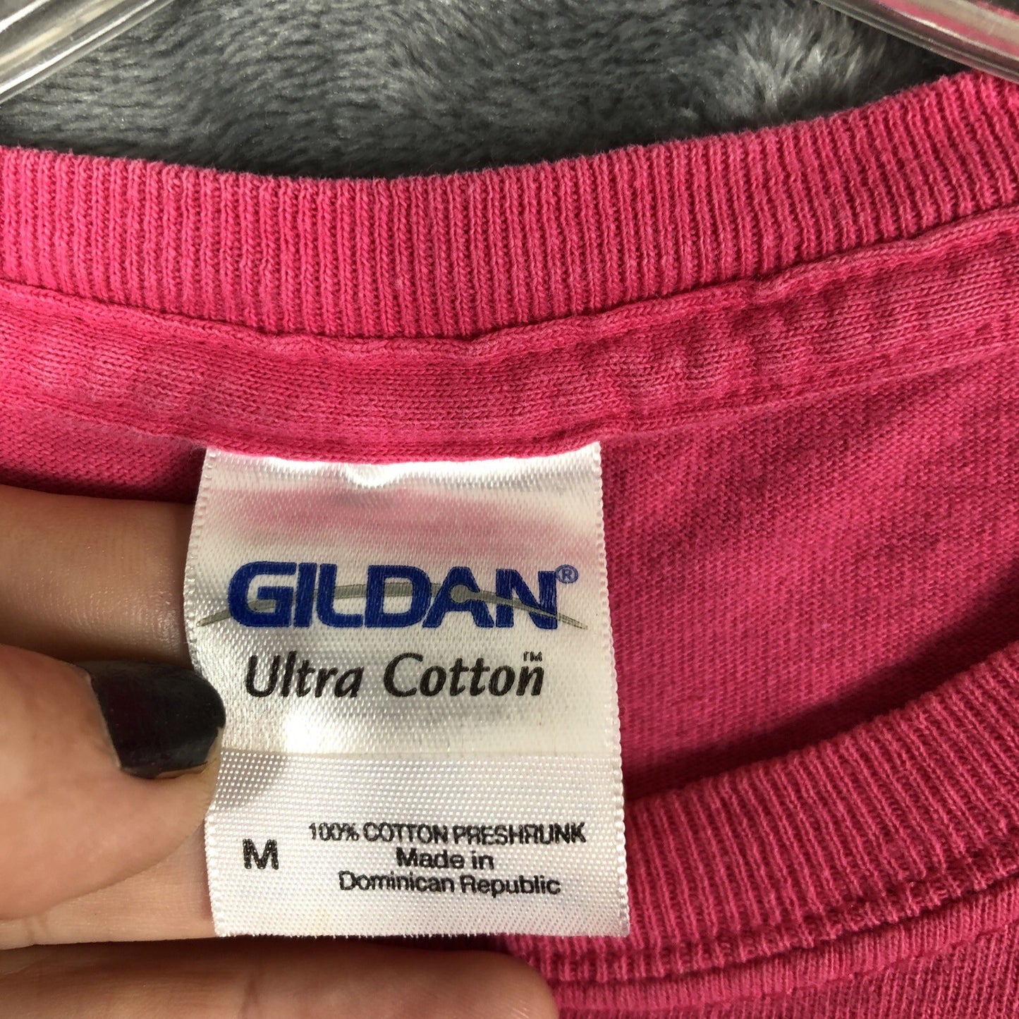 Glidan Women’s T Shirt Everything is Better Under The Carolina Moon Size M Top