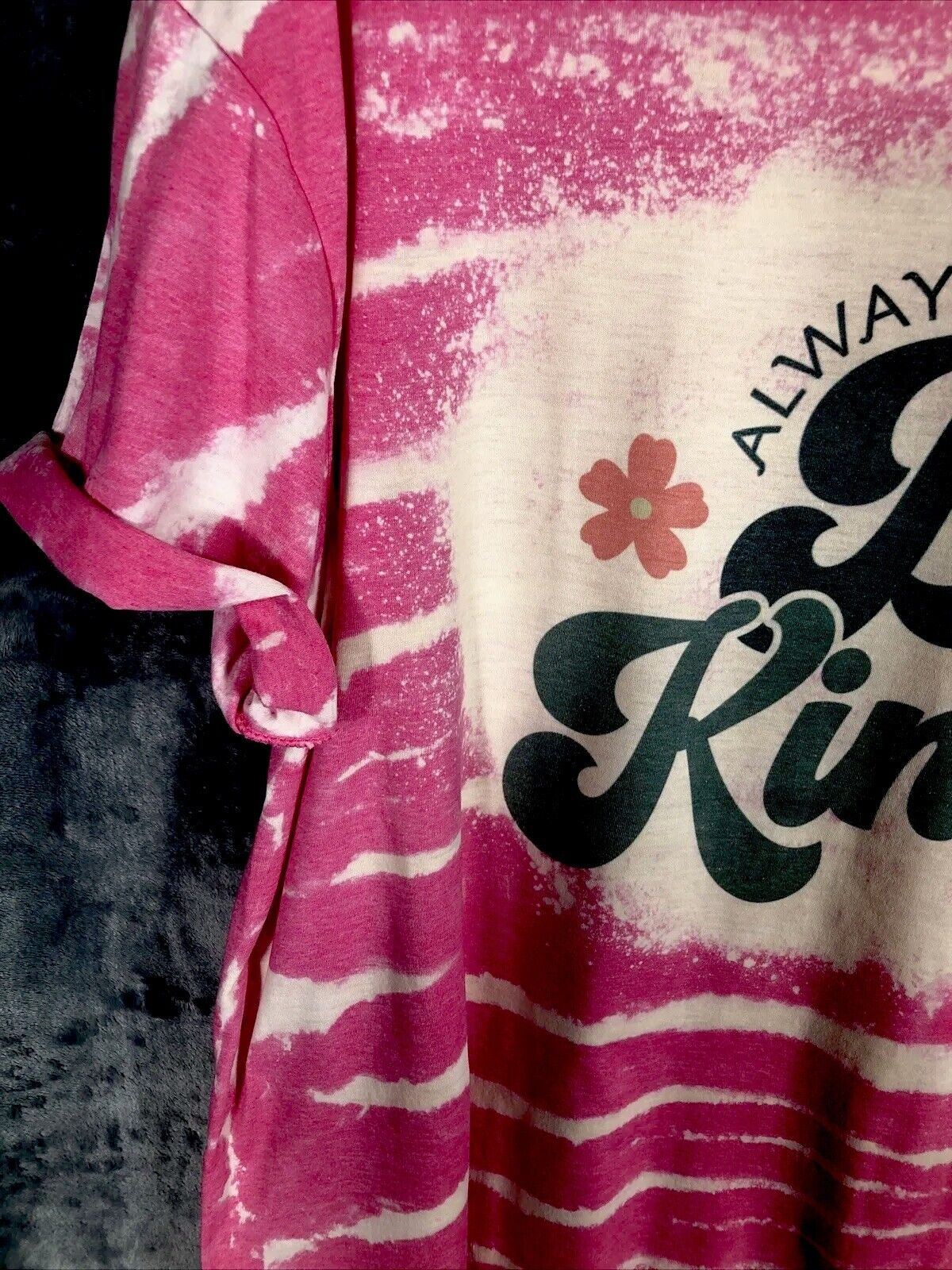Be Kind Tye-Dyed Bleached Women’s T-Shirt Pink Inspirational Size Extra Large