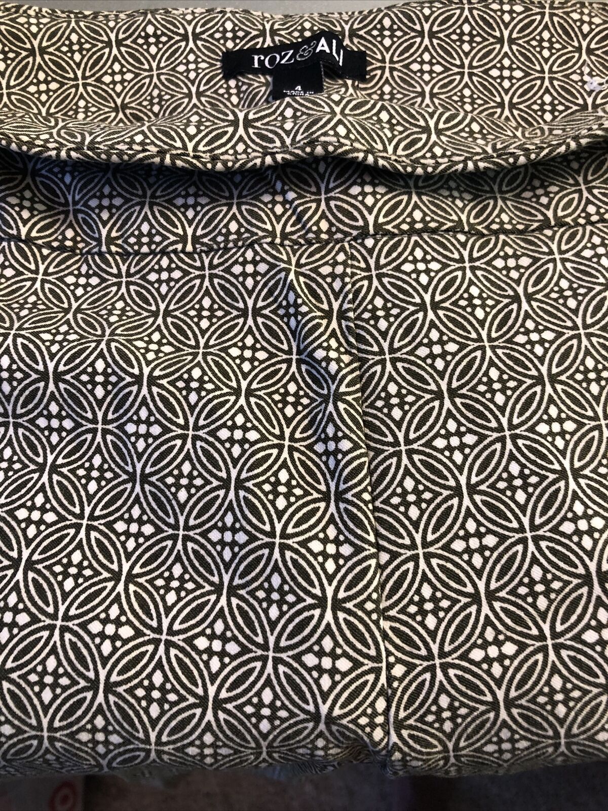 Woman’s Pants RozAli Dress Slacks Size Adult 4