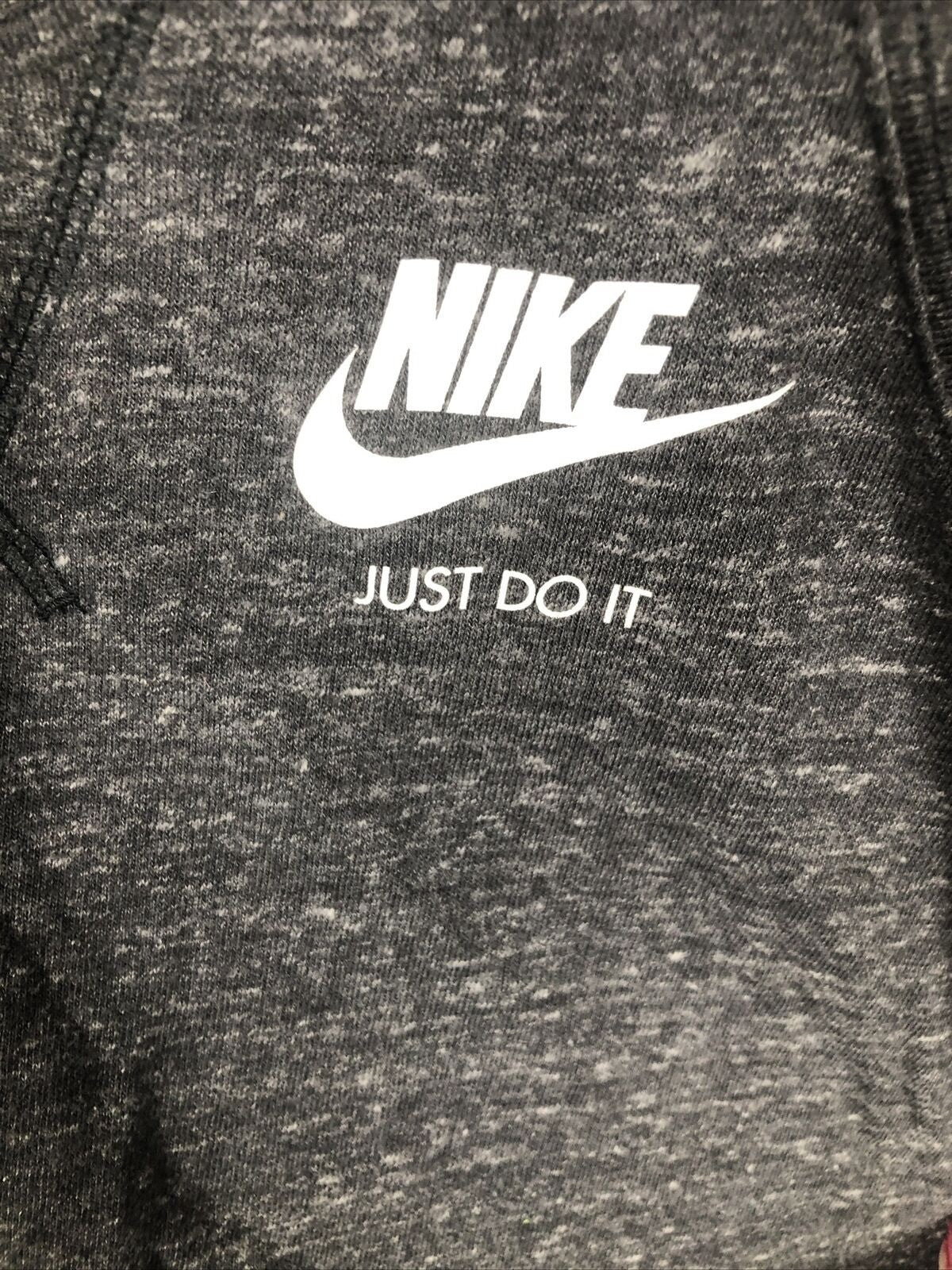 NIKE ‘Just Do It’ Girl’s Tank Top  XL Fit Gray/white 15” Pit To Pit