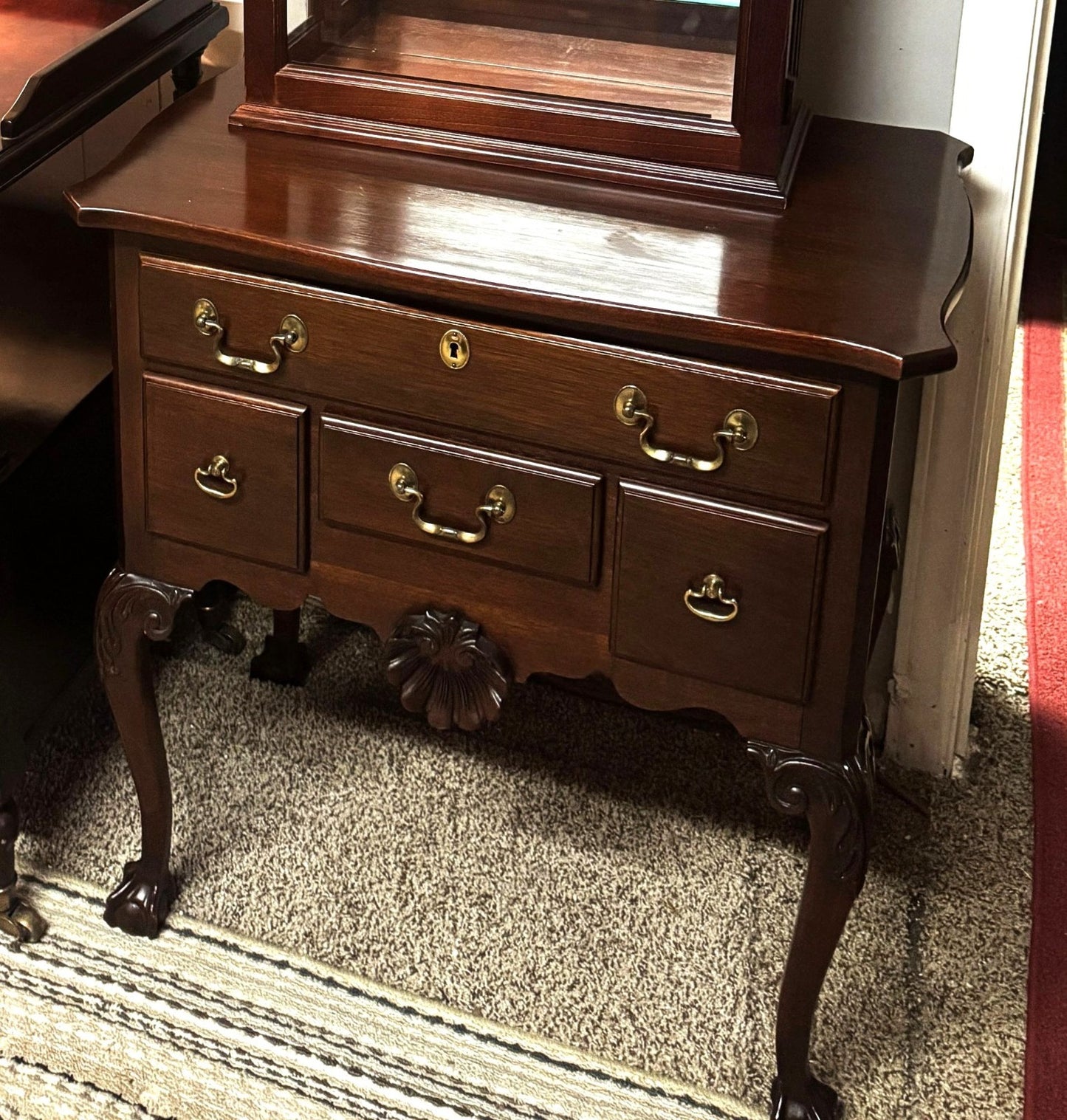 CHIPPENDALE ANTIQUE MAHOGANY BLOCK- FRONT LOWBOY BALL & CLAW EXCELLENT QUALITY