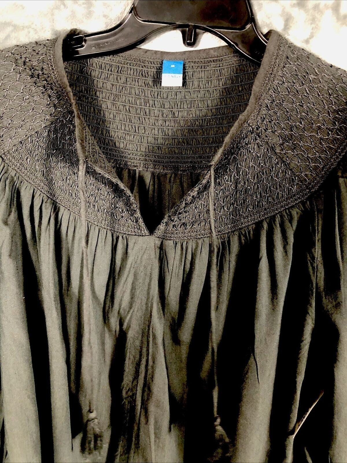 Old Navy Womens Black Boho Blouse XS Smocked Yoke Long Sleeve