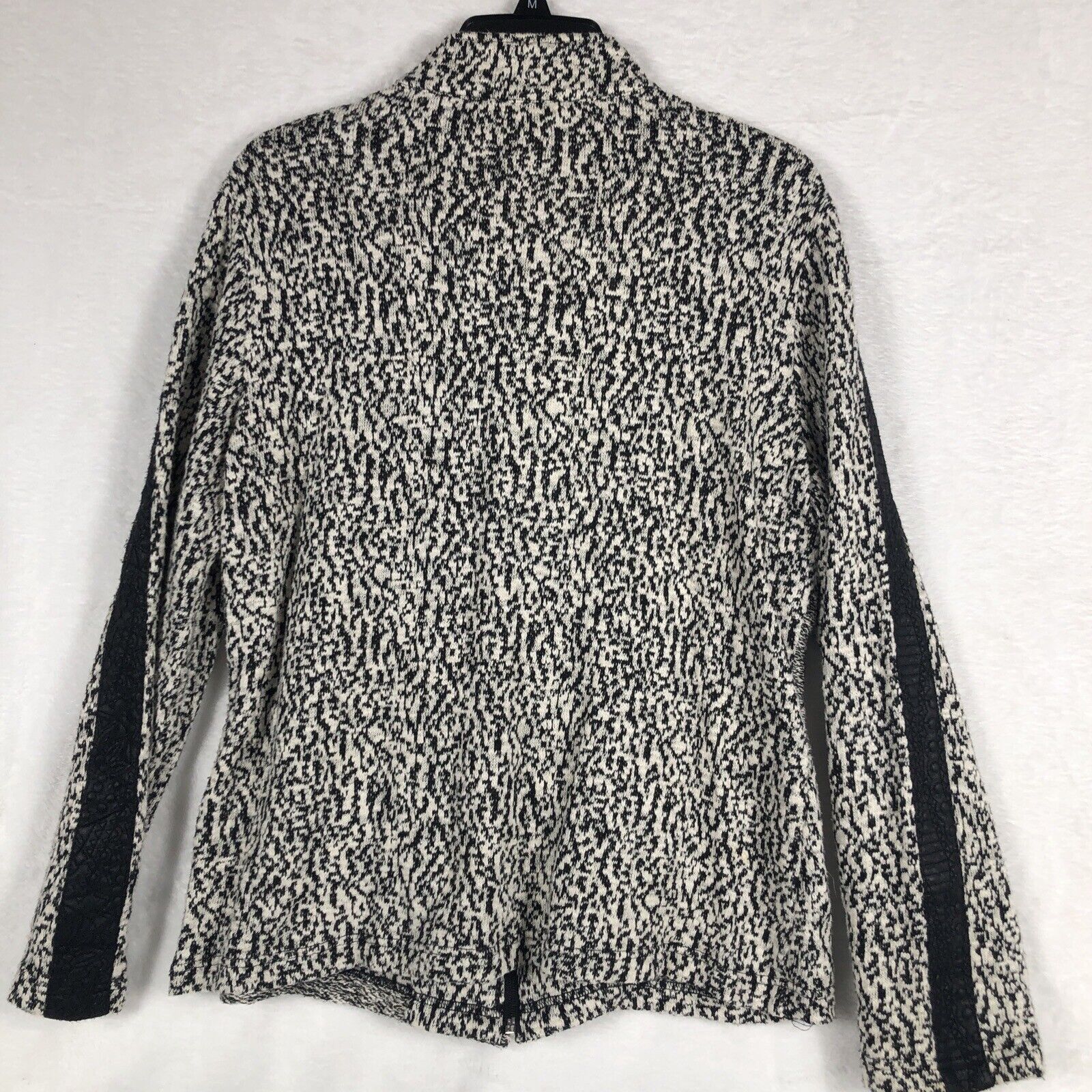 Women's Sweater Animal Print Erin London Jacket Size Adult Medium
