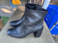 Steve Madden Womens Ankle Boots With Zipper Closure & Block Heel In Black