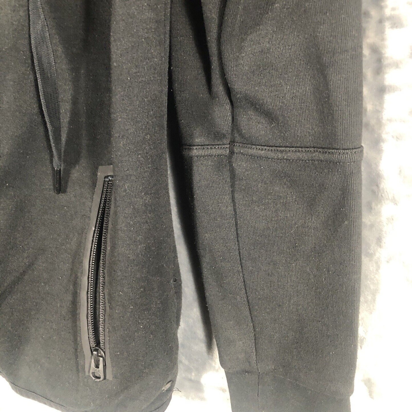 American Eagle Sweater Woman's Black Zip Up Hoodie Sweatshirt Super Soft