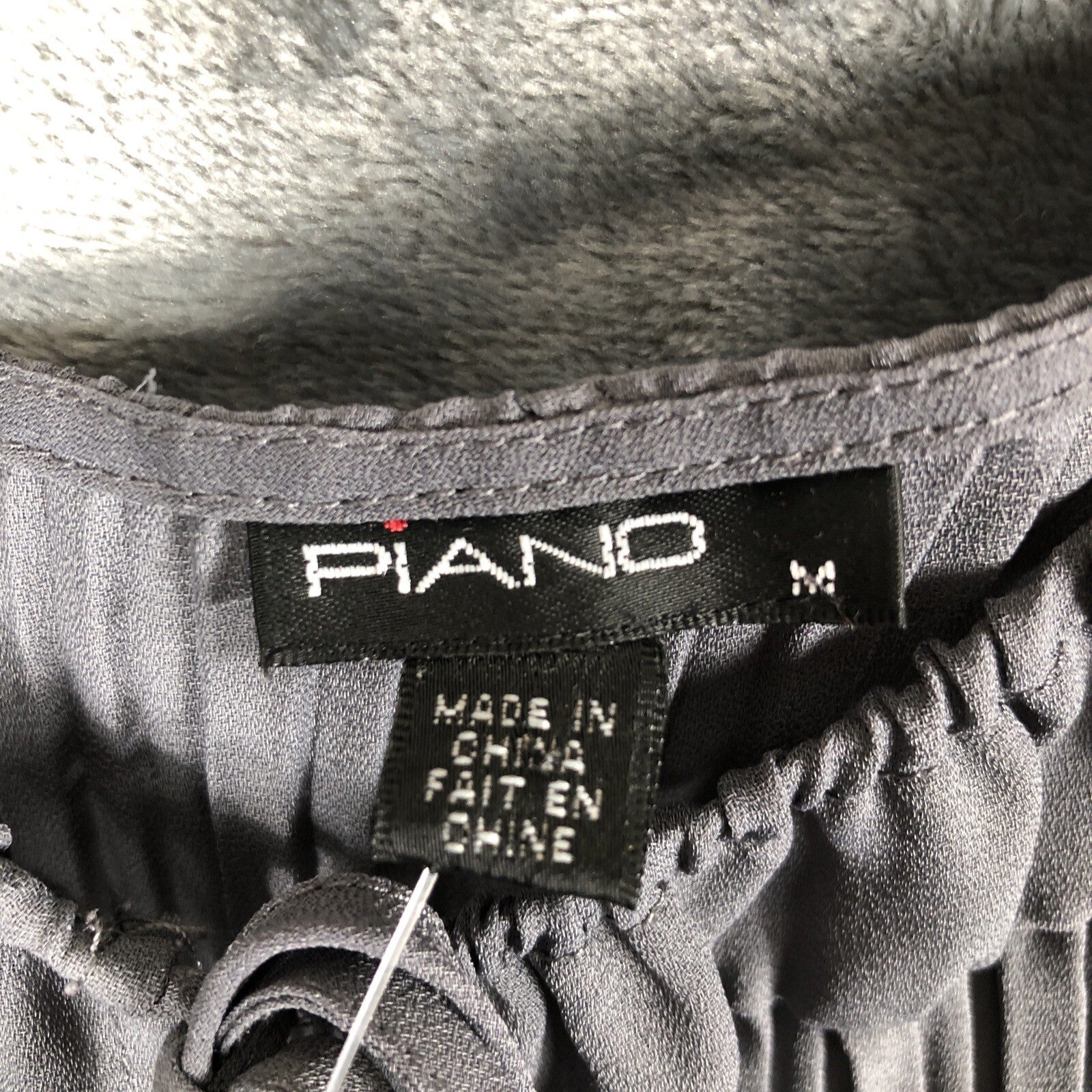 Piano Gray Pleaded Button Blouse Womens Size M