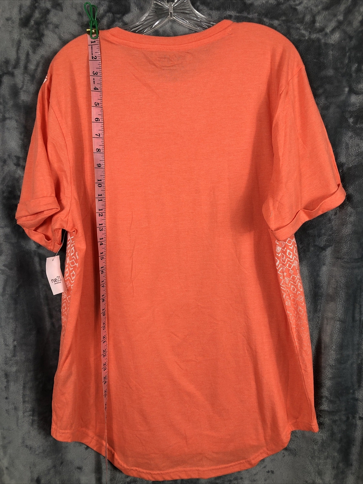 Carbon Women’s Pocket Tee Longer  Length Top Size Large Shirt