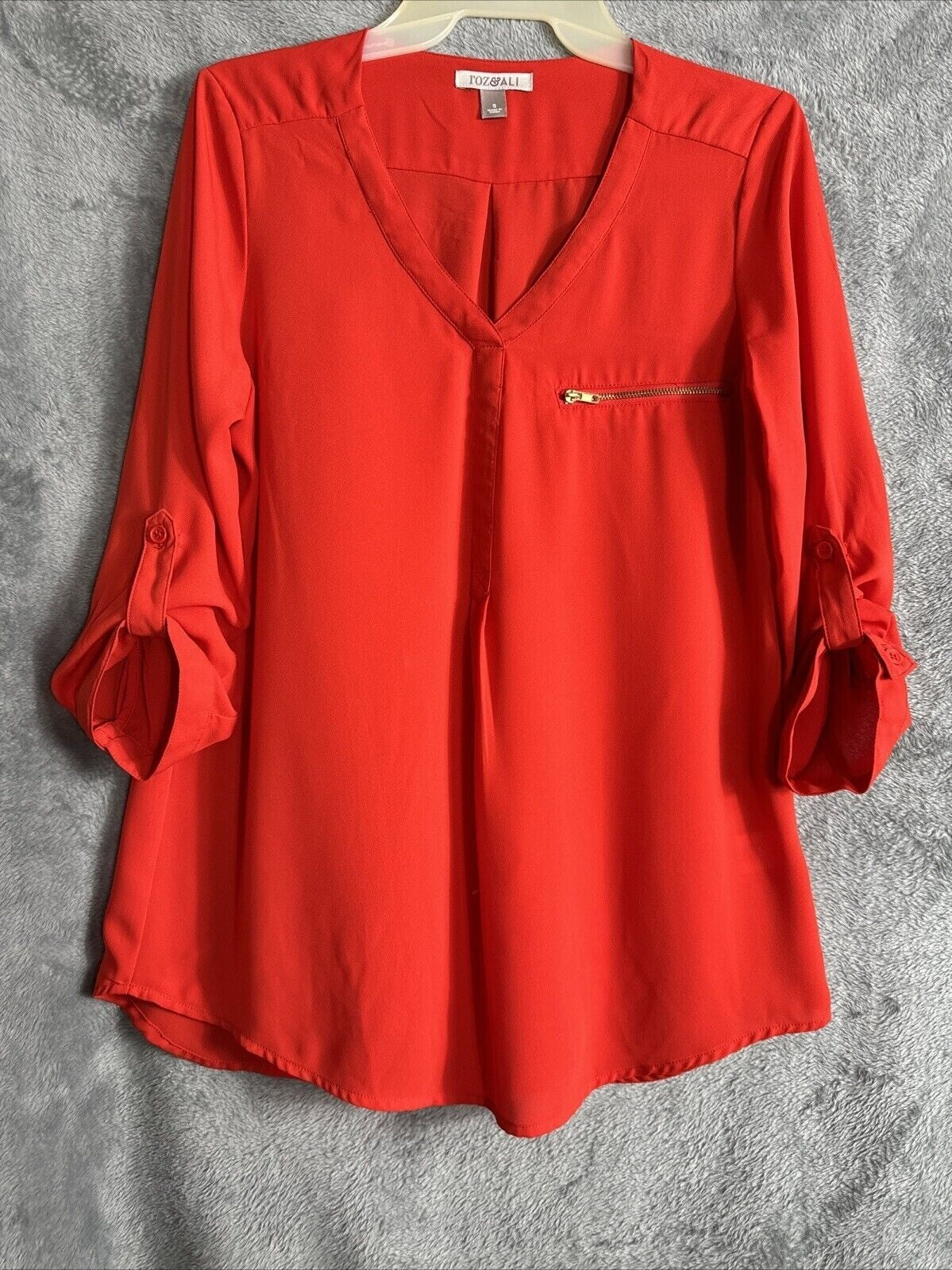 Roz & Ali Womens Red V-Neck Blouse With Zipper Detail Size S