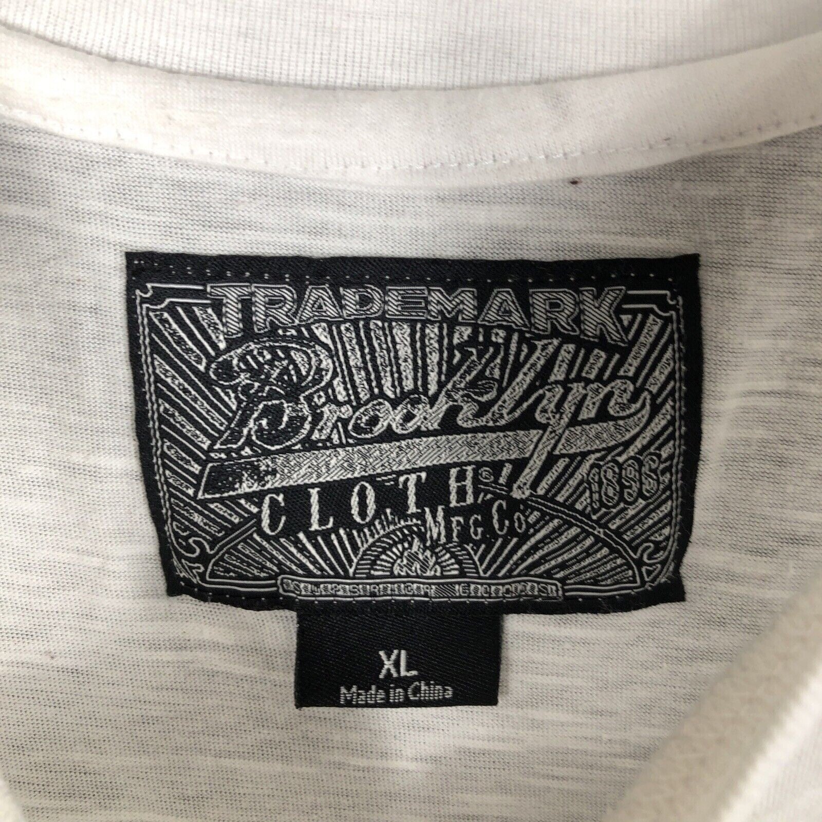White & Black Men's Mesh Sleeve T-Shirt With Pocket