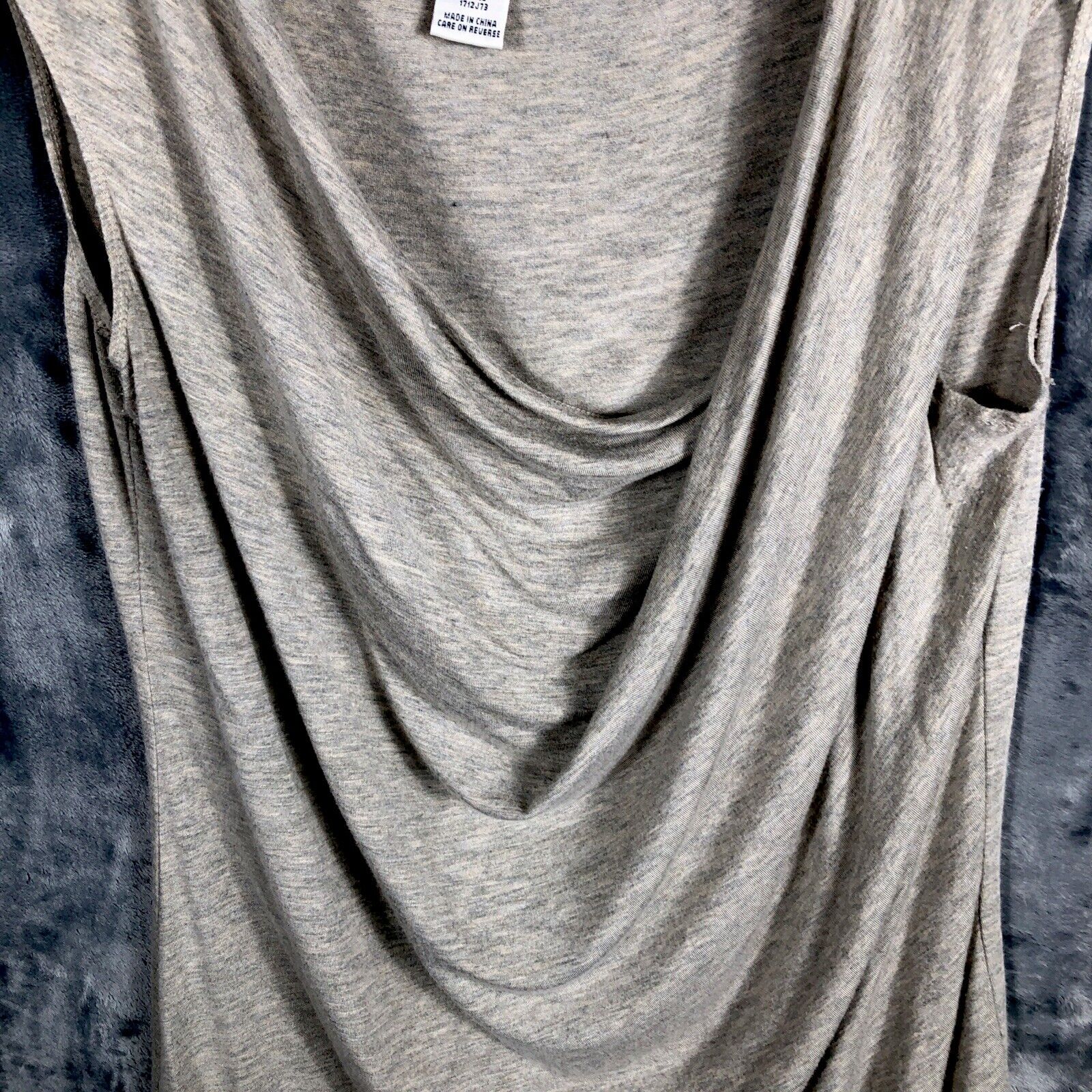 Max Studio Woman's Top Sleeveless Shirt Cute Blouse Large 