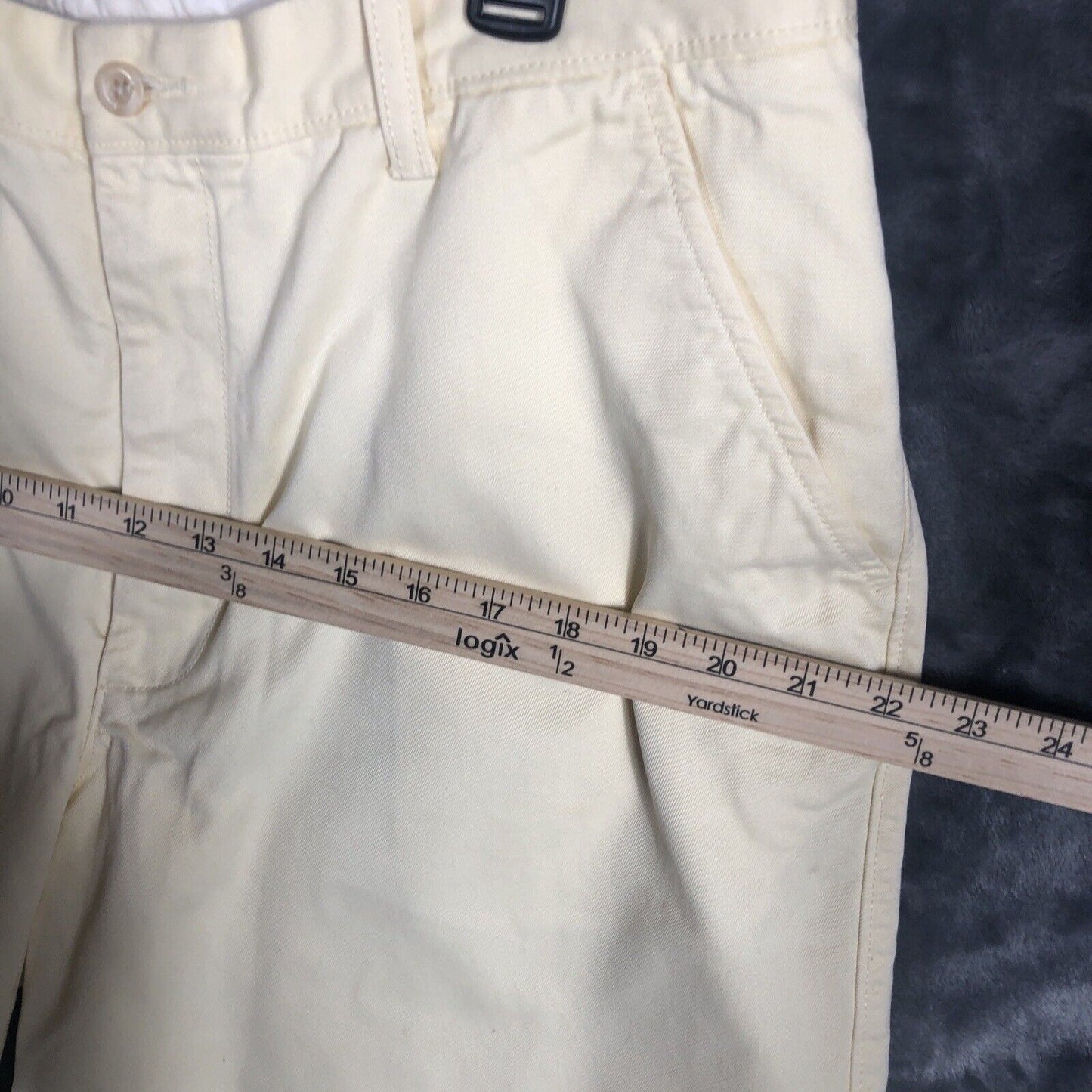 Madison Clothing Men's Size 36 10-Inch Inseam Yellow Cotton Chino Shorts NWT