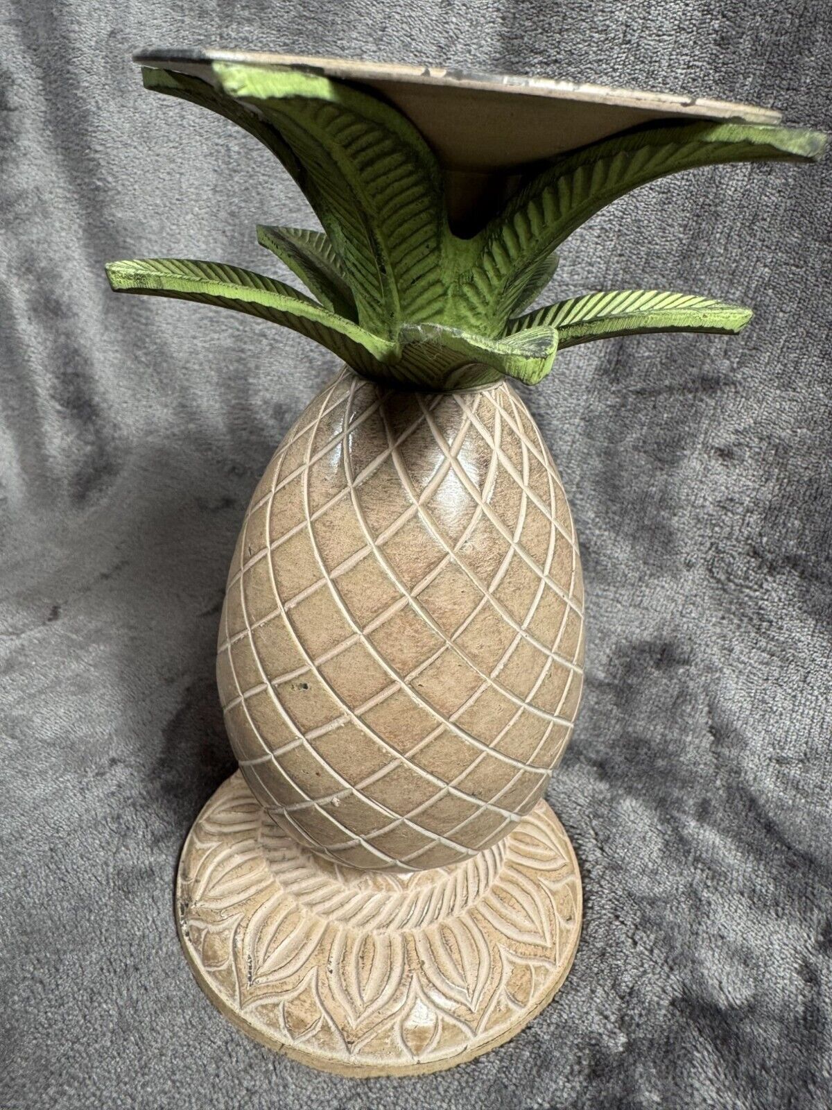 Pineapple Design Candle Holder Tropical Décor 12