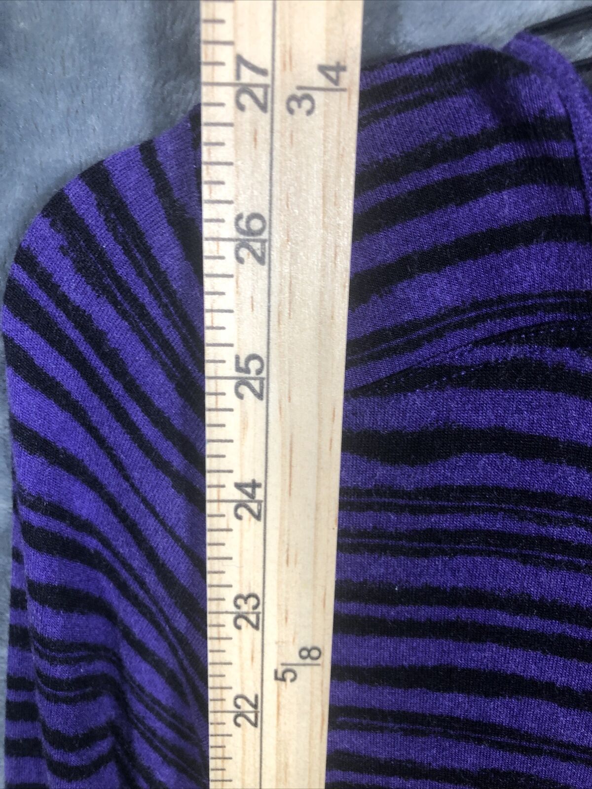 APT 9 Shirt Women’s Long Sleeved Purple/Black Striped Tops Adult Size Medium