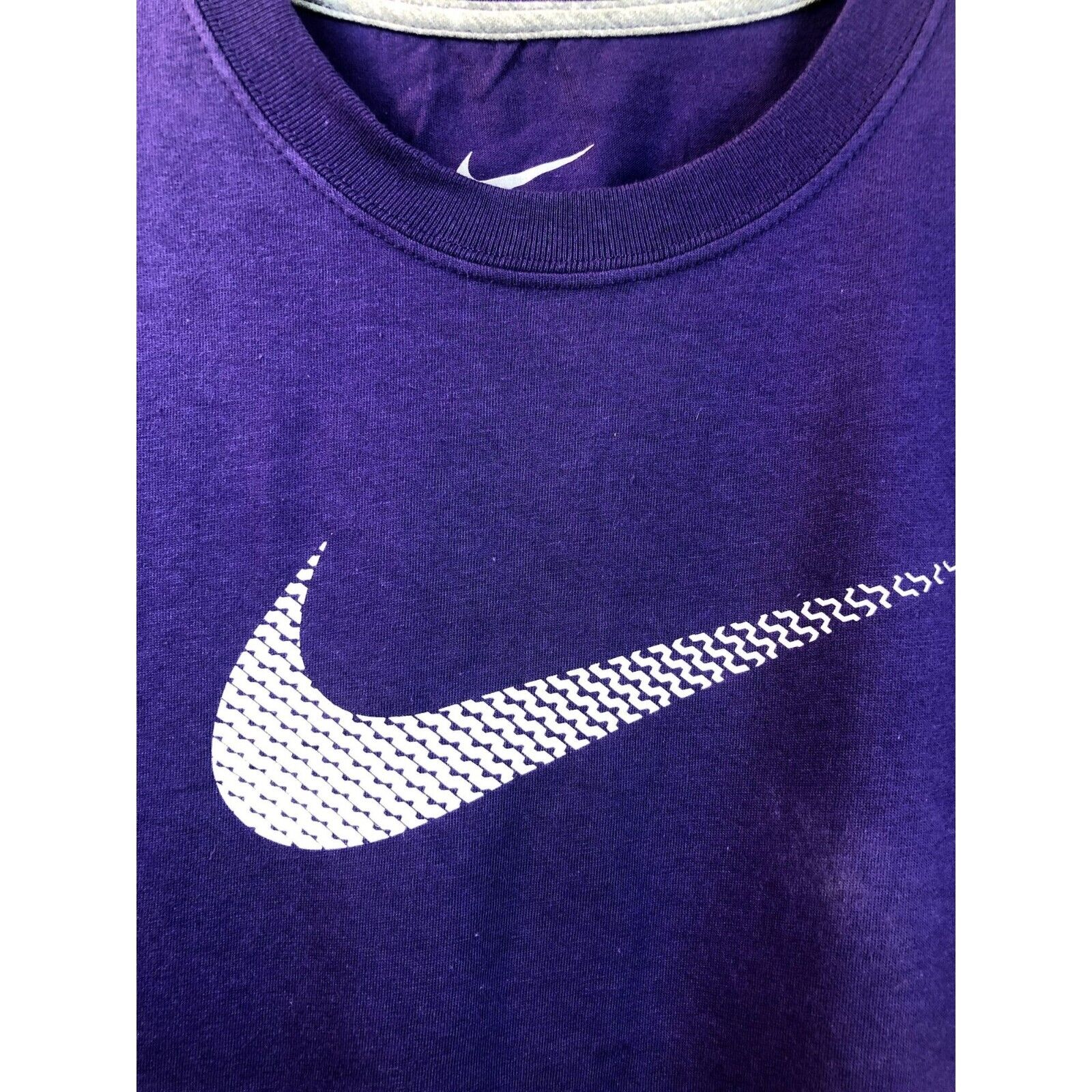 Nike Men's T Shirt Logo Swoosh Printed Athletic Active Short Sleeve Shirt Adult