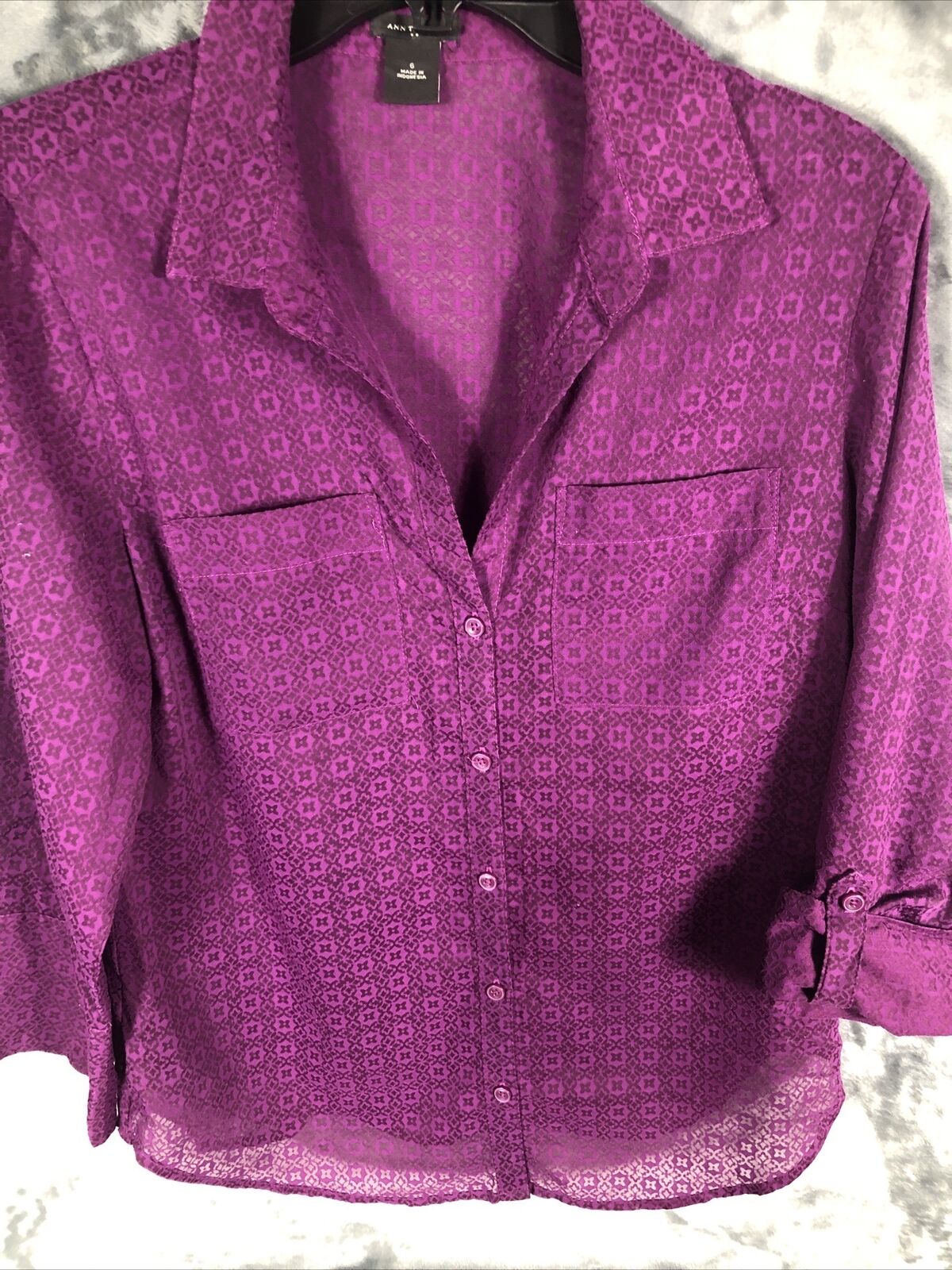 Ann Taylor Blouses Women’s Button Down Size 6