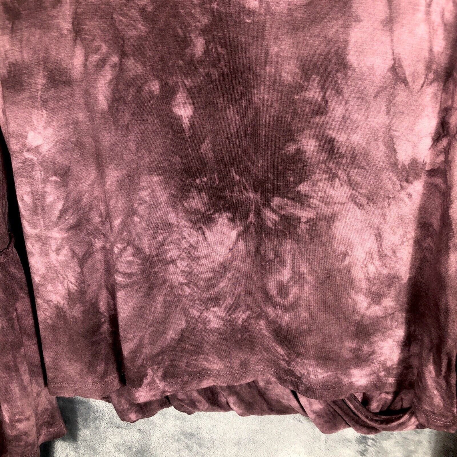 American Eagle V Neck Flare Sleeve Tie Dye Top Long Sleeve Womens Purple Medium