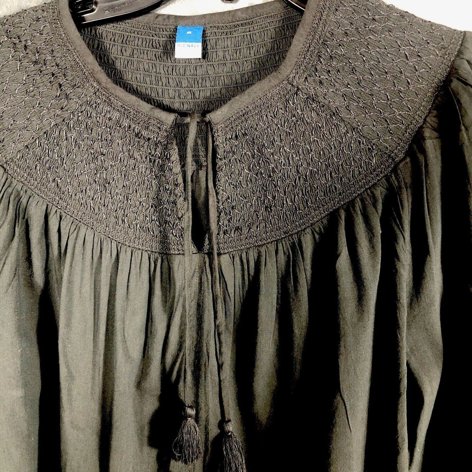 Old Navy Womens Black Boho Blouse XS Smocked Yoke Long Sleeve