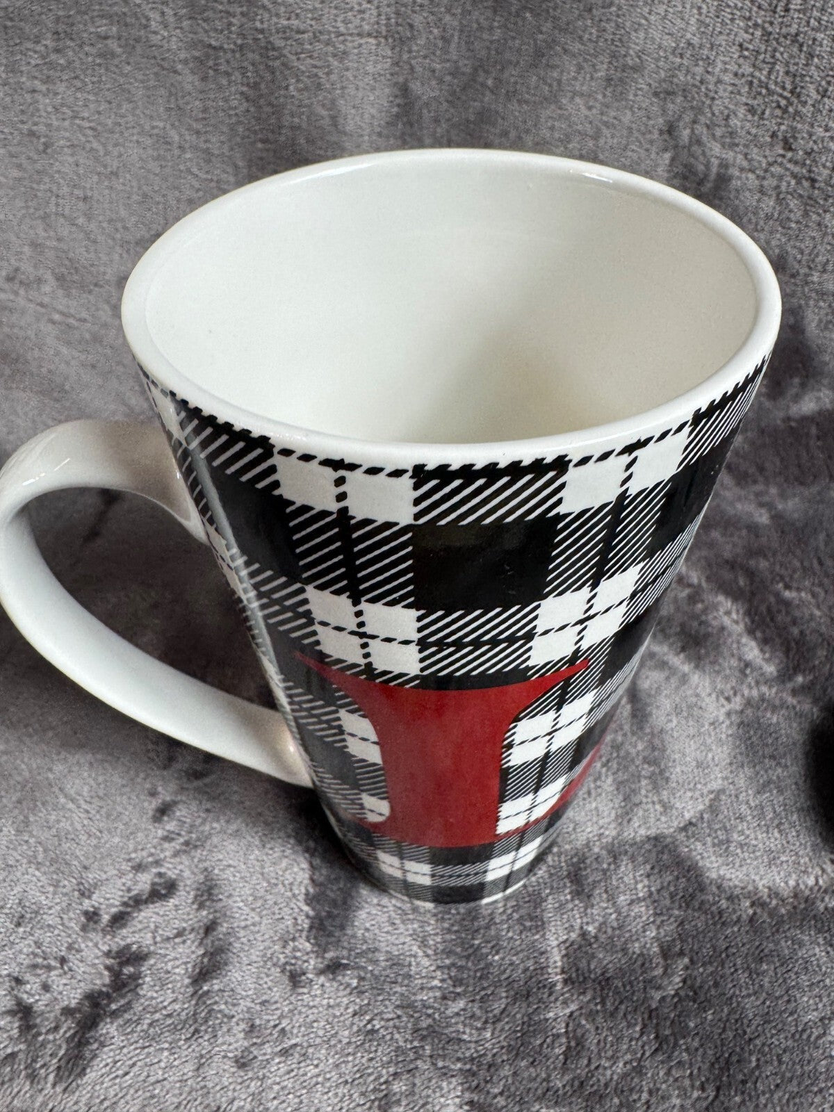 Plaid Latte Mug With Lid By Joyland - Dishwasher & Microwave Safe - 16 Oz Capaci