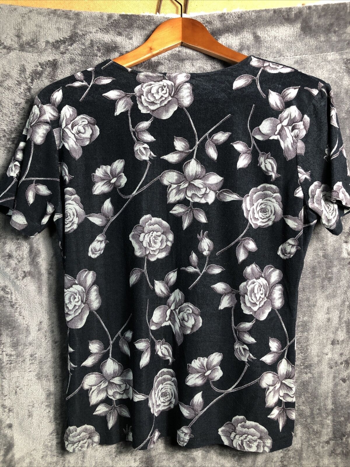 Frazier Lawrence Purple Gray Floral Women’s Size Large