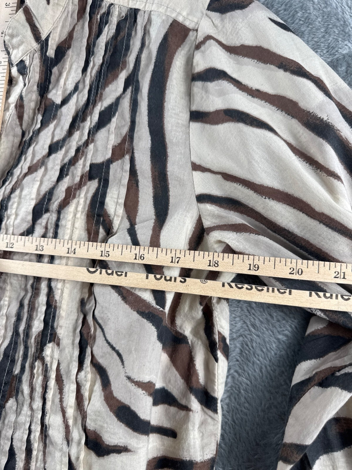 Style & Co Womens Shirt Zebra Print Button-Front Blouse M  Brown/Beige