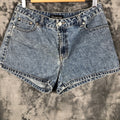 No boundaries Womens Shorts Size 9, Sparkling Details