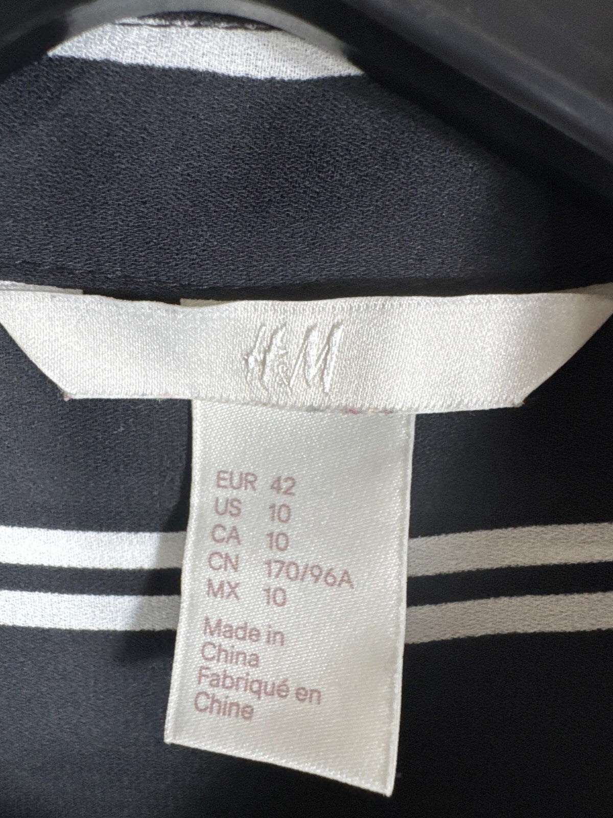 H&M Womens Black & White Striped Long Sleeve Button-Up Blouse Size 10