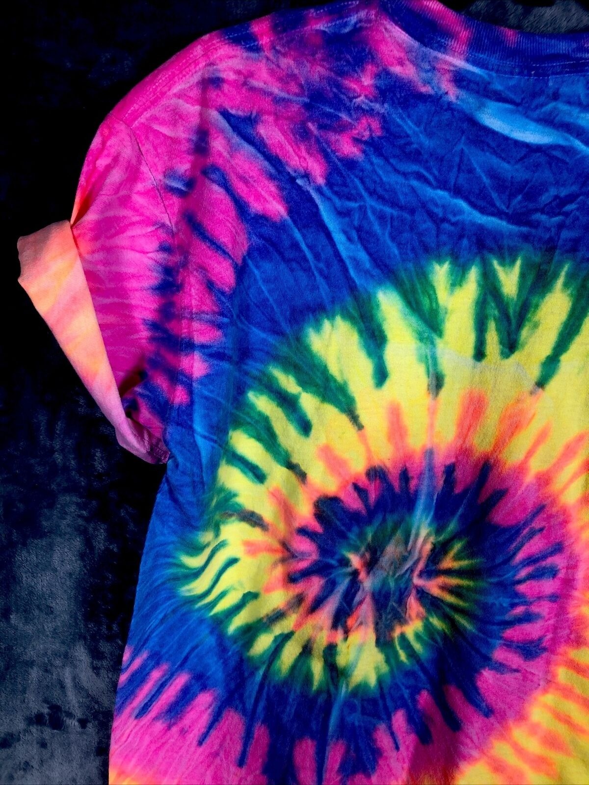 Unisex Tie-Dyed Hippie Swirl Arizona T-Shirt Size Adult Medium