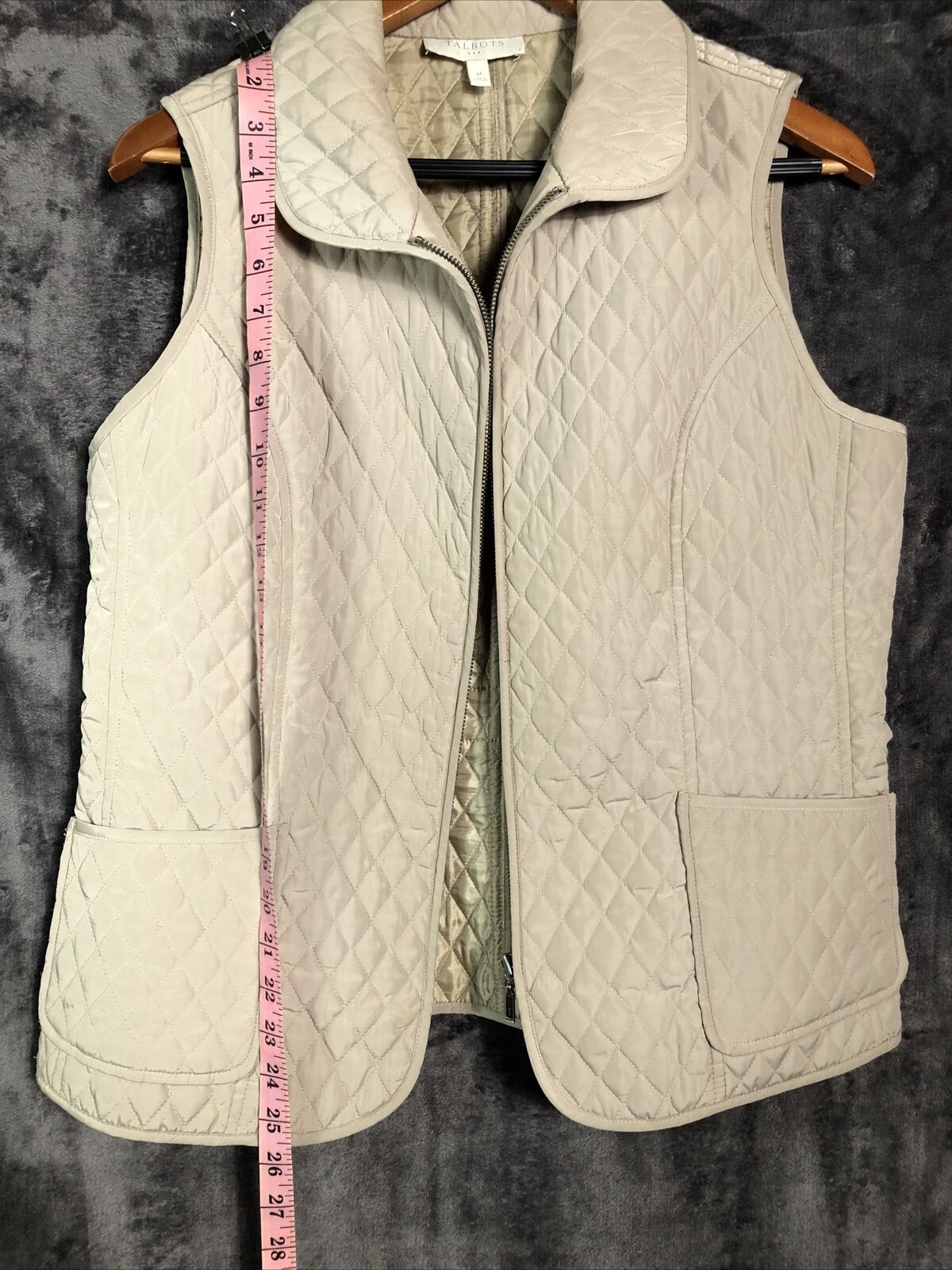 Talbots Vest Quilted Tan Two Pocket Zip Women’s Size Medium
