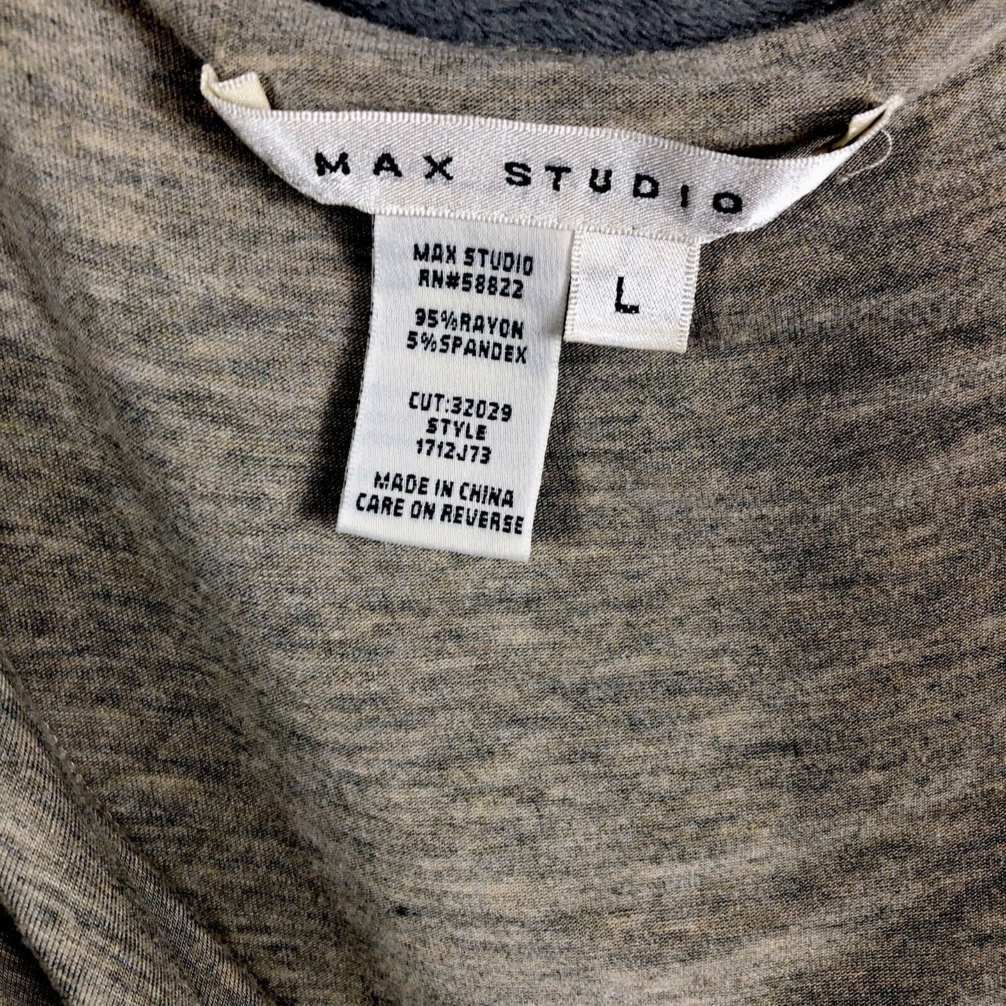 Max Studio Woman's Top Sleeveless Shirt Cute Blouse Large 