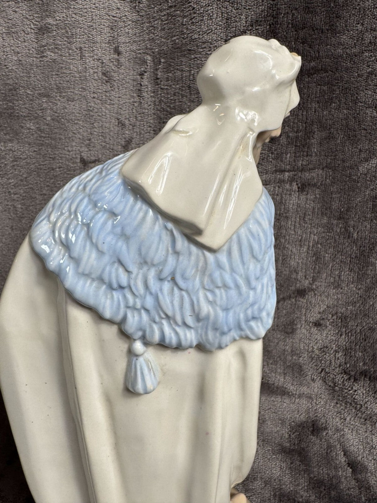 Nao by Lladro Collectible Porcelain Figurine: KING BALTHASAR WITH JUG - 11-1/4"
