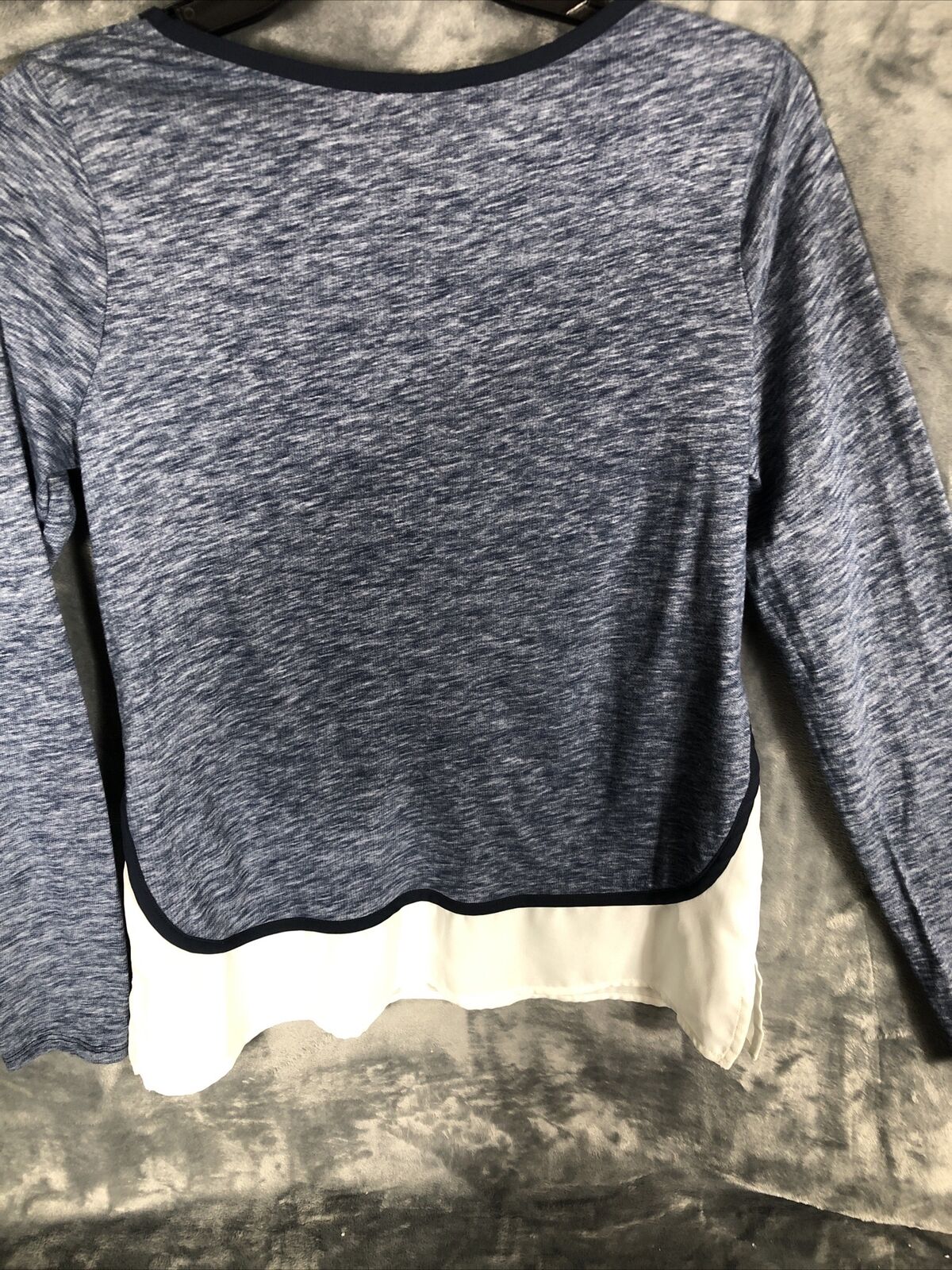 The Limited Women’s Sweater Pull Over Size Small Blue