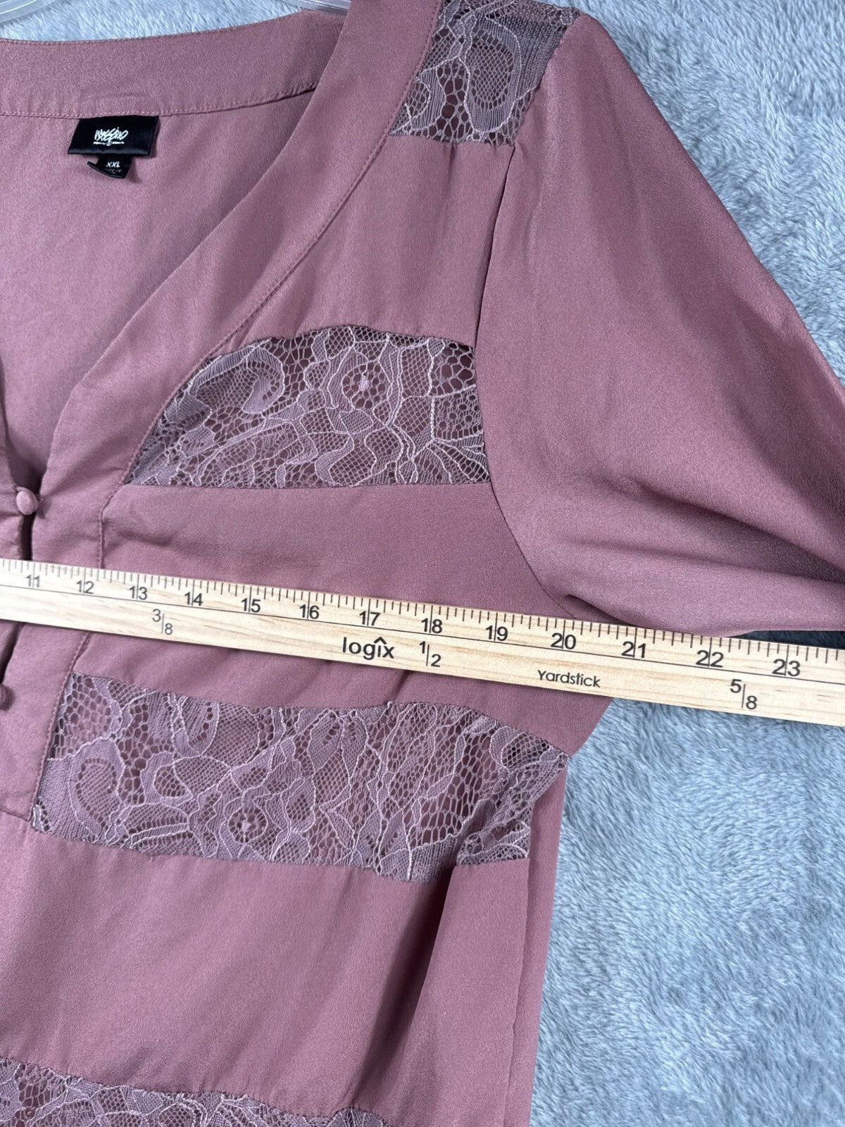 Massimo Womens Shirt Mauve Floral Lace inserts 3/4 Sleeve V Neck Blouse Top Size